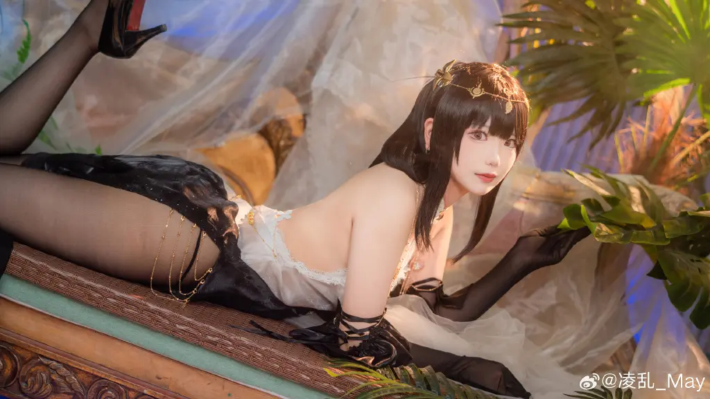 COSPLAY 乘兴而来，兴尽而归。平时里繁杂的事务考虑多了，这种时候就该放空思绪单纯享受~ 镇海-潋滟水色@凌乱_May COSPLAY-第3张