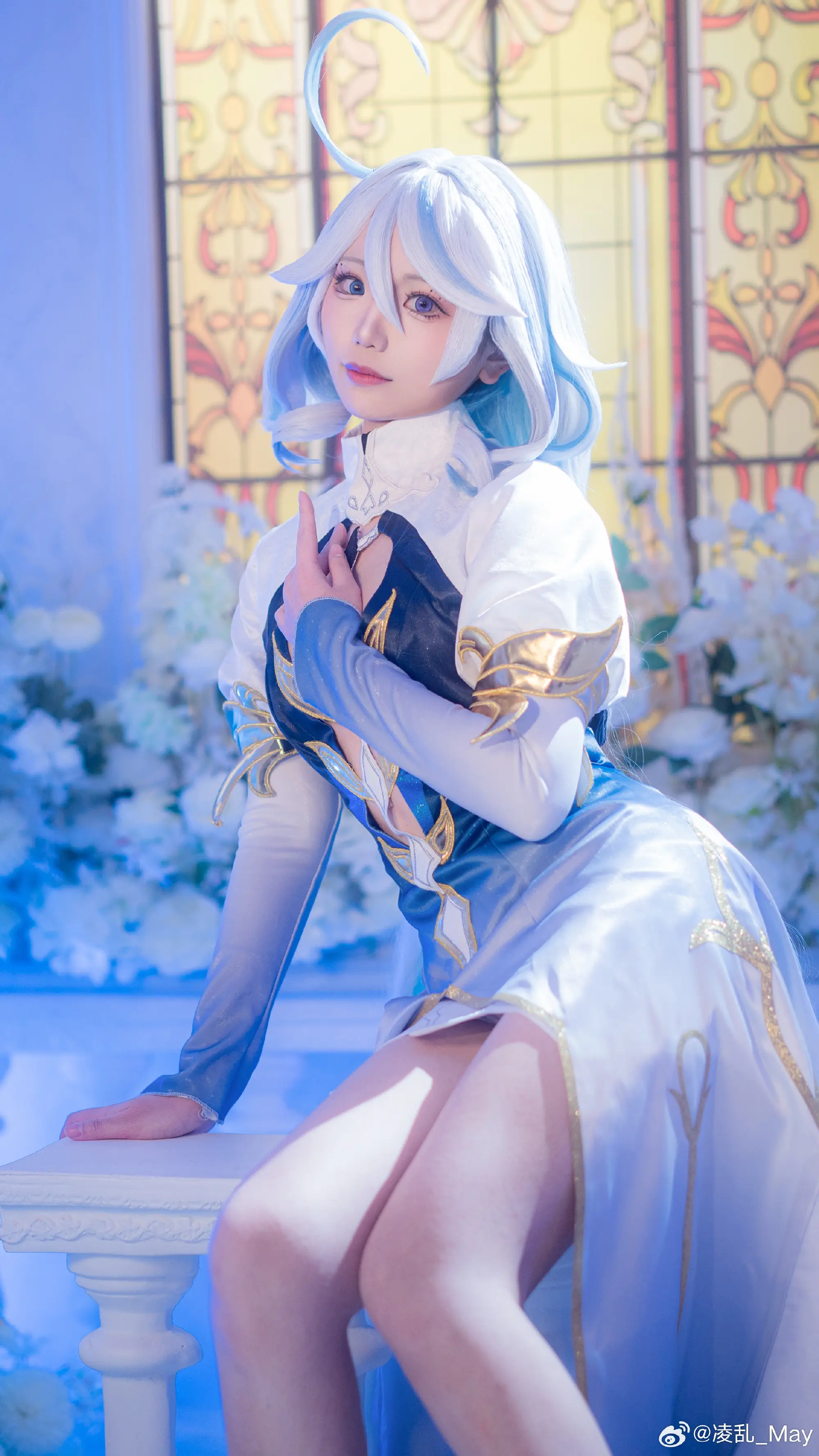 COSPLAY 罪人舞步旋  水龙，水龙，别哭啦。原神 芙卡洛斯💙 ​​​@凌乱_May-公众号小姨ai