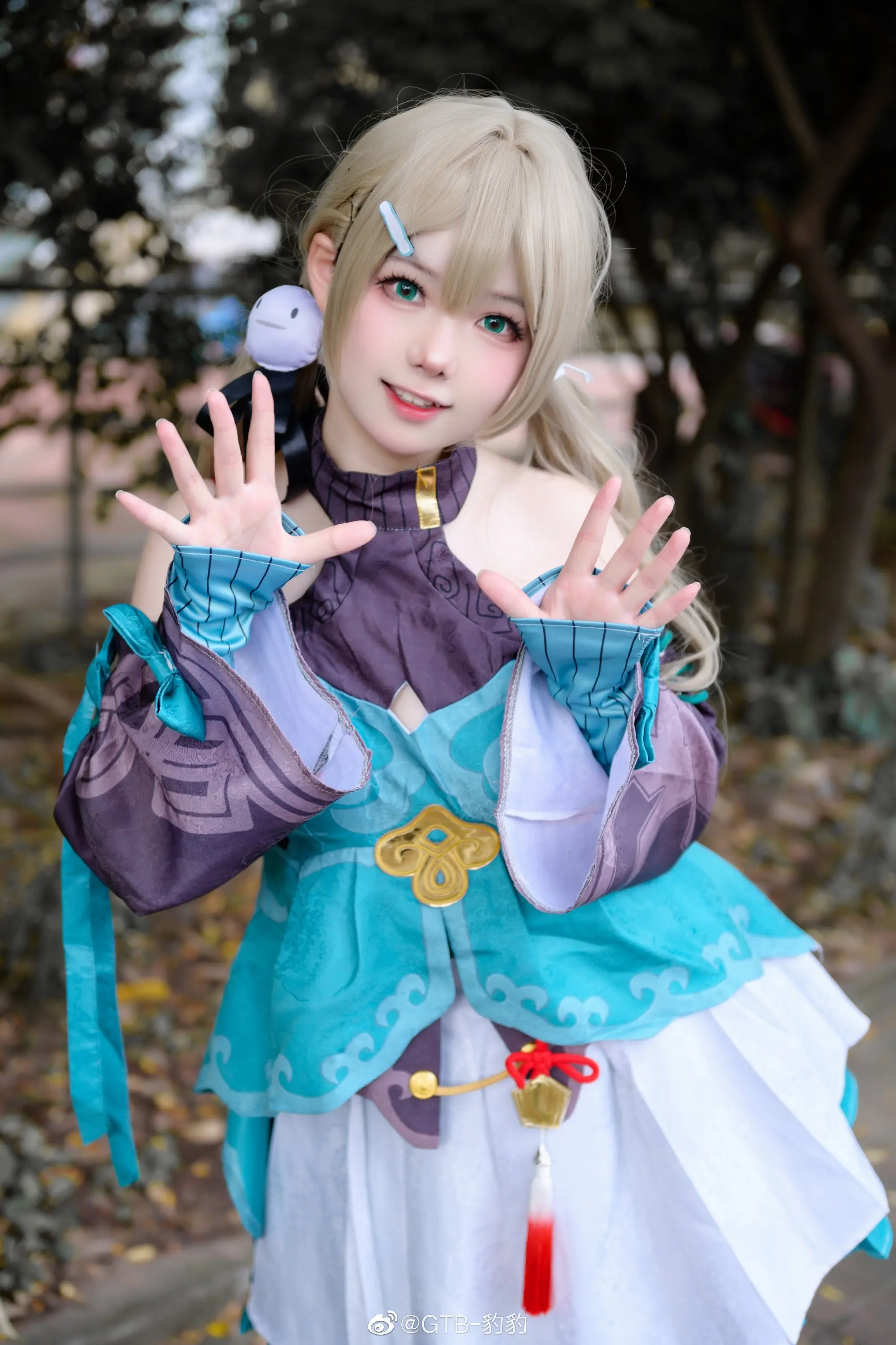 走了走了，打牌去了。你不会…还要加班吧! 崩坏：星穹铁道 青雀@一大碗杏仁豆腐-公众号小姨ai