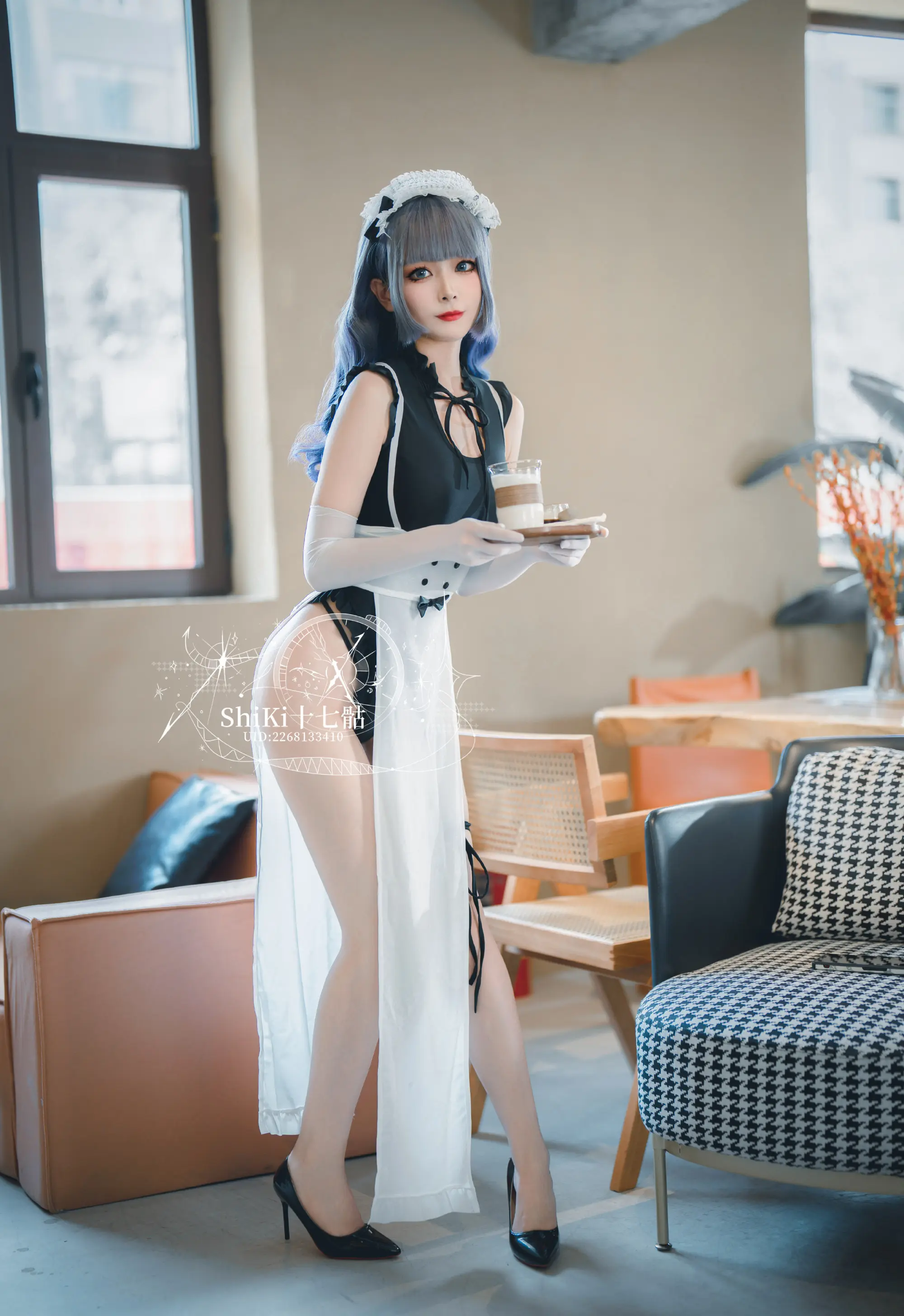 女仆cos-公众号小姨ai