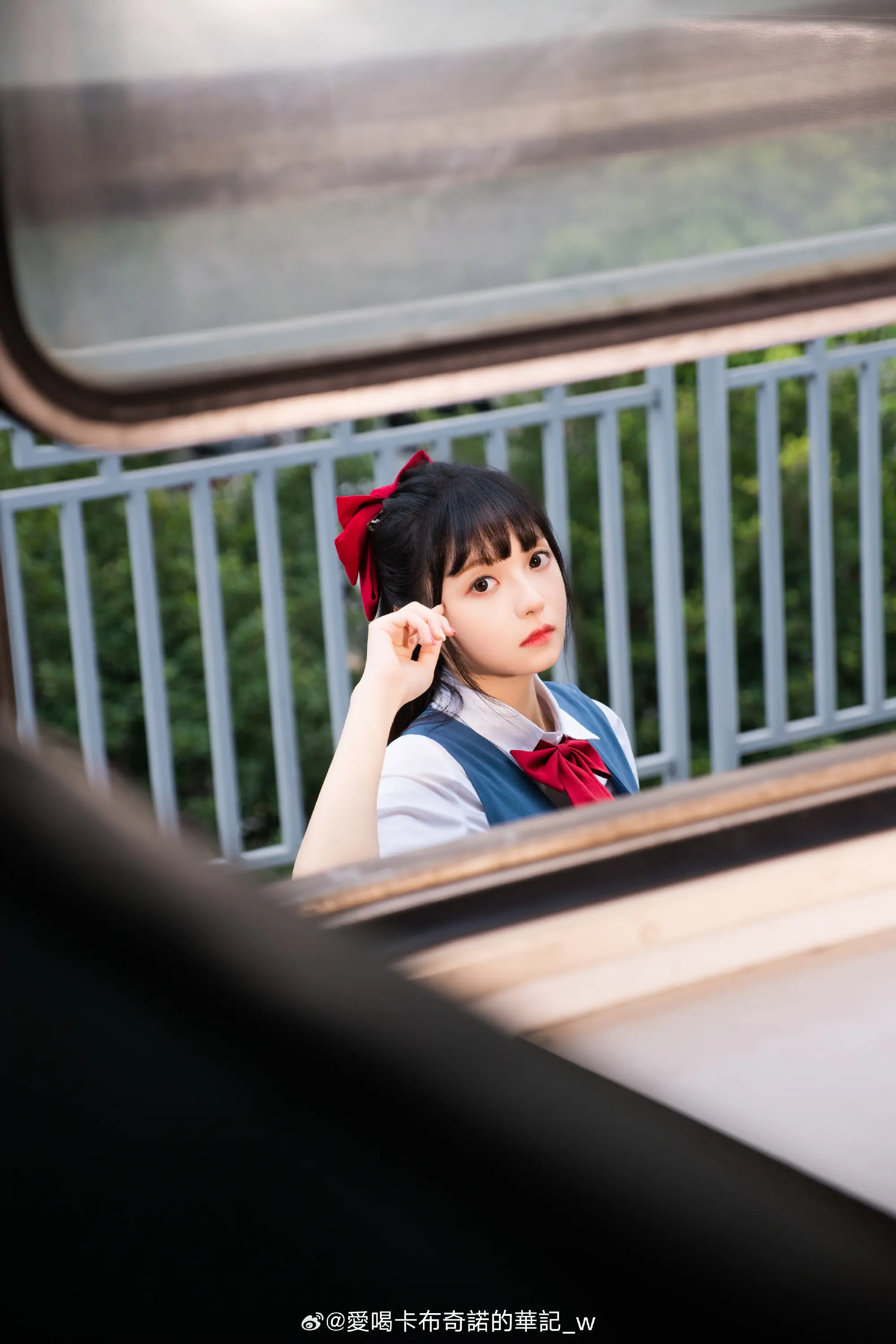 好想看你穿jk的样子 夕阳西下🌇～小Q在回家的路途吖🚂💨💨💨@淘澄飞跌 COSPLAY-第8张