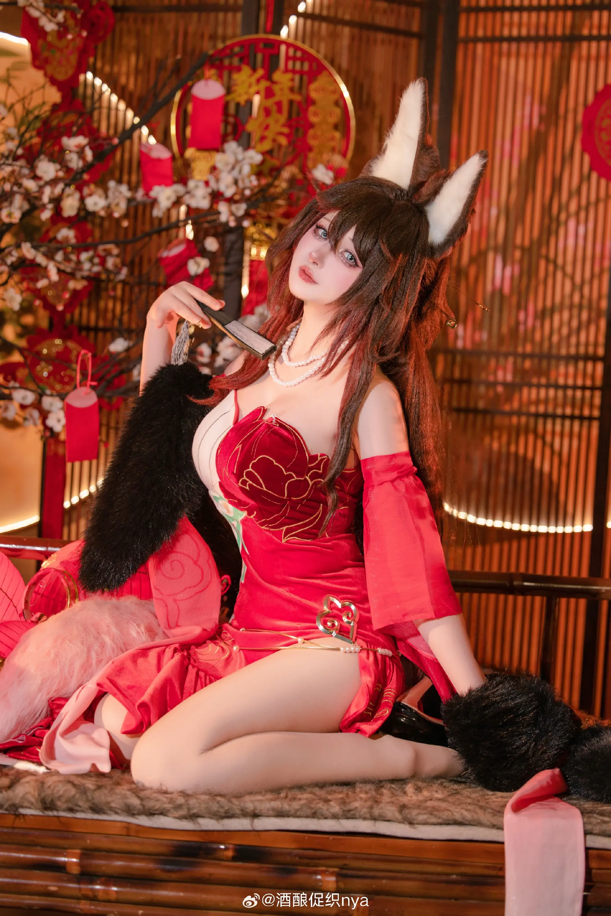 COSPLAY 小女子祝恩公新年吉祥，财源滚滚万事如意～ 崩坏星穹铁道 忘归人@酒酿促织nya-公众号小姨ai