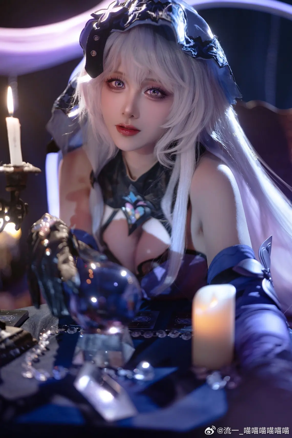 COSPLAY ✨「流光忆庭」的忆者，神秘优雅的占卜师✨ 崩坏星穹铁道 黑天鹅@流一_喵喵喵喵喵喵-公众号小姨ai