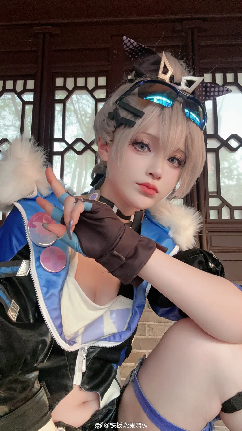 cosplay P了就没有不发的道理，终于cos银狼了 崩坏星穹铁道@铁板烧鬼舞w-公众号小姨ai