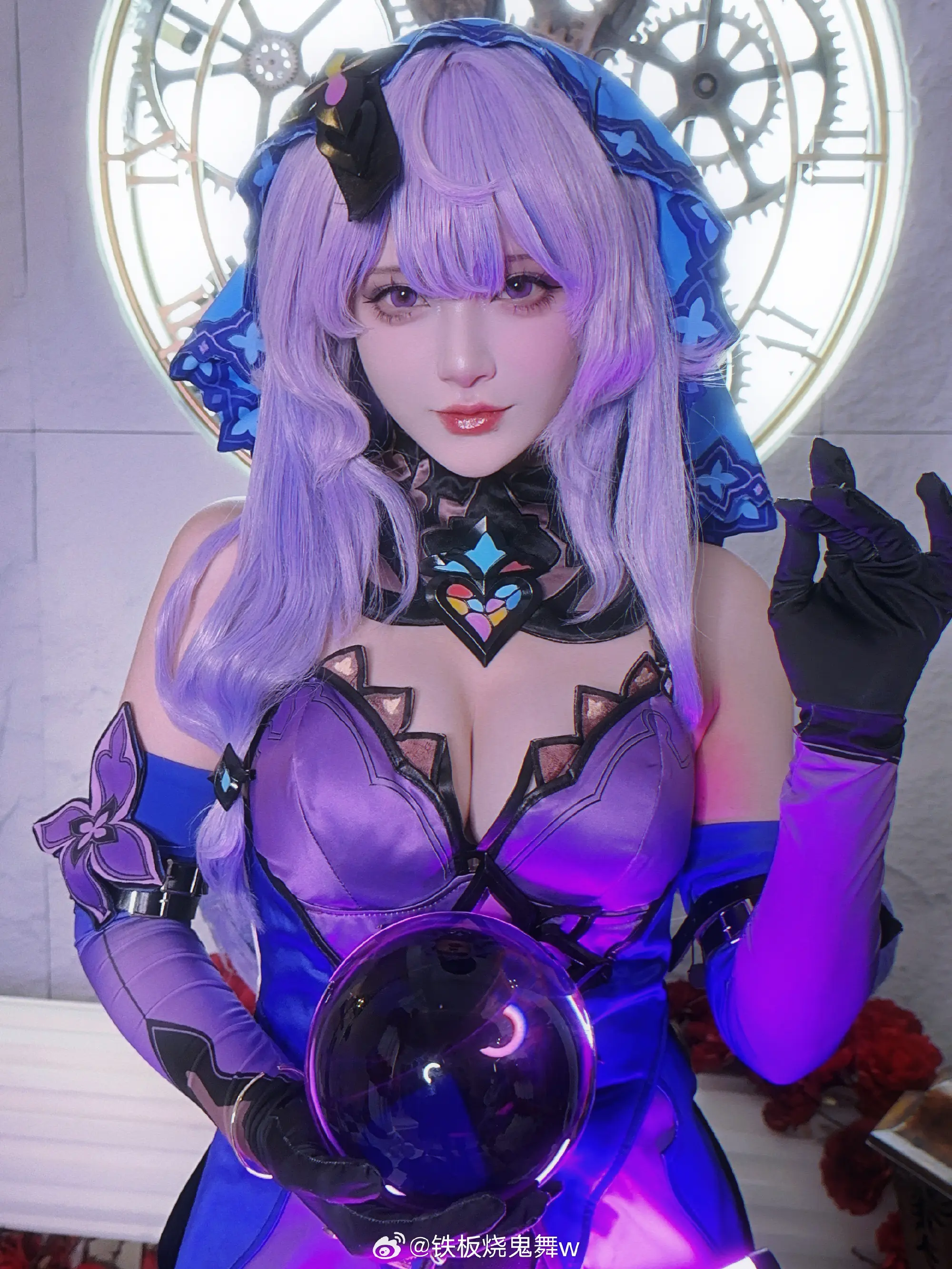 COSPLAY 芜！cos了黑天鹅喽！ 崩坏：星穹铁道 黑天鹅@铁板烧鬼舞w-公众号小姨ai