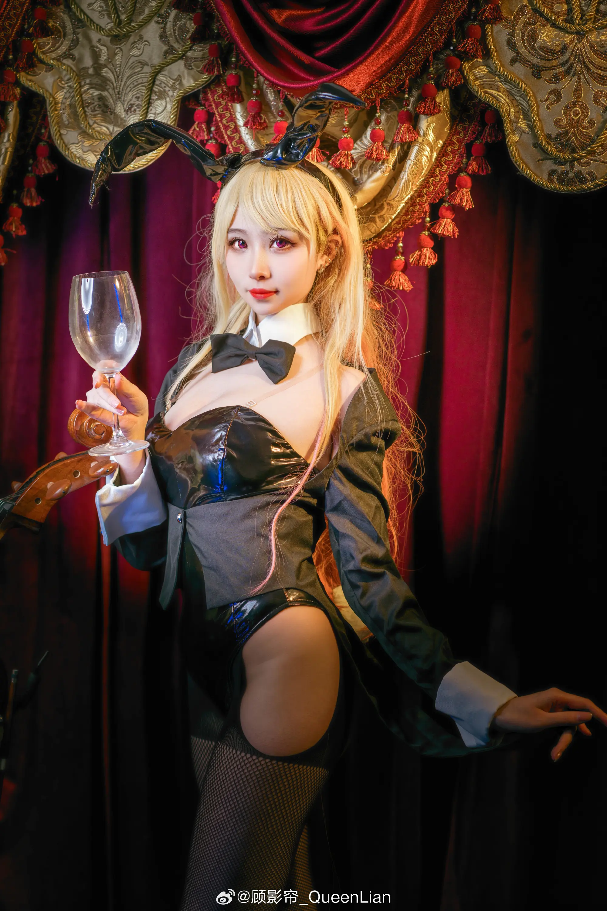 COSPLAY ✨完美模特海梦的超级身材穿上兔女郎是什么样的呢？✨ 更衣人偶坠入爱河 兔女郎cos@顾影帘_QueenLian COSPLAY-第6张