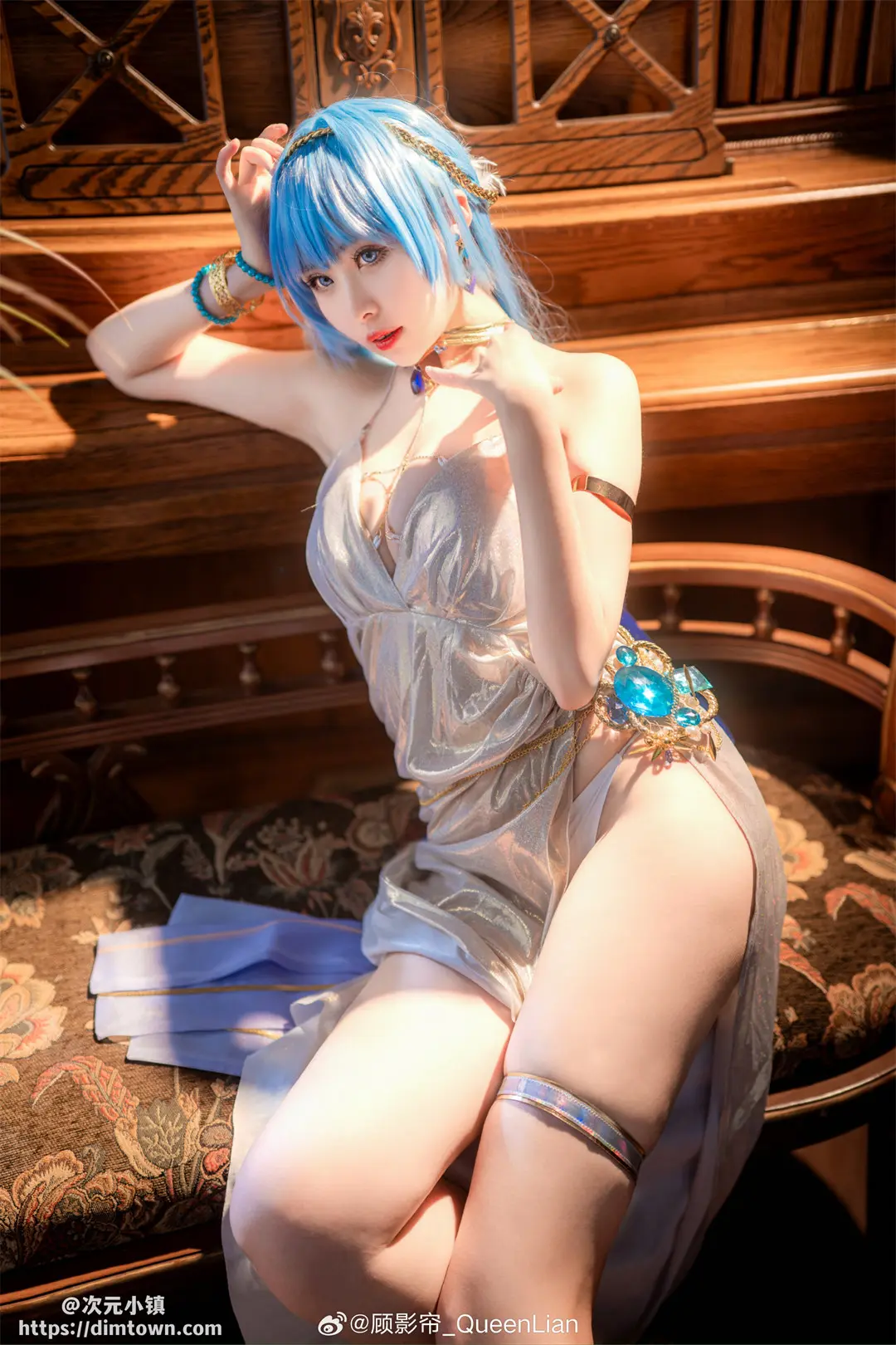 COSPLAY 阁下，您要多保重自己的身体 Nikke:胜利女神 海伦  ✿  水晶派对@顾影帘_QueenLian COSPLAY-第14张