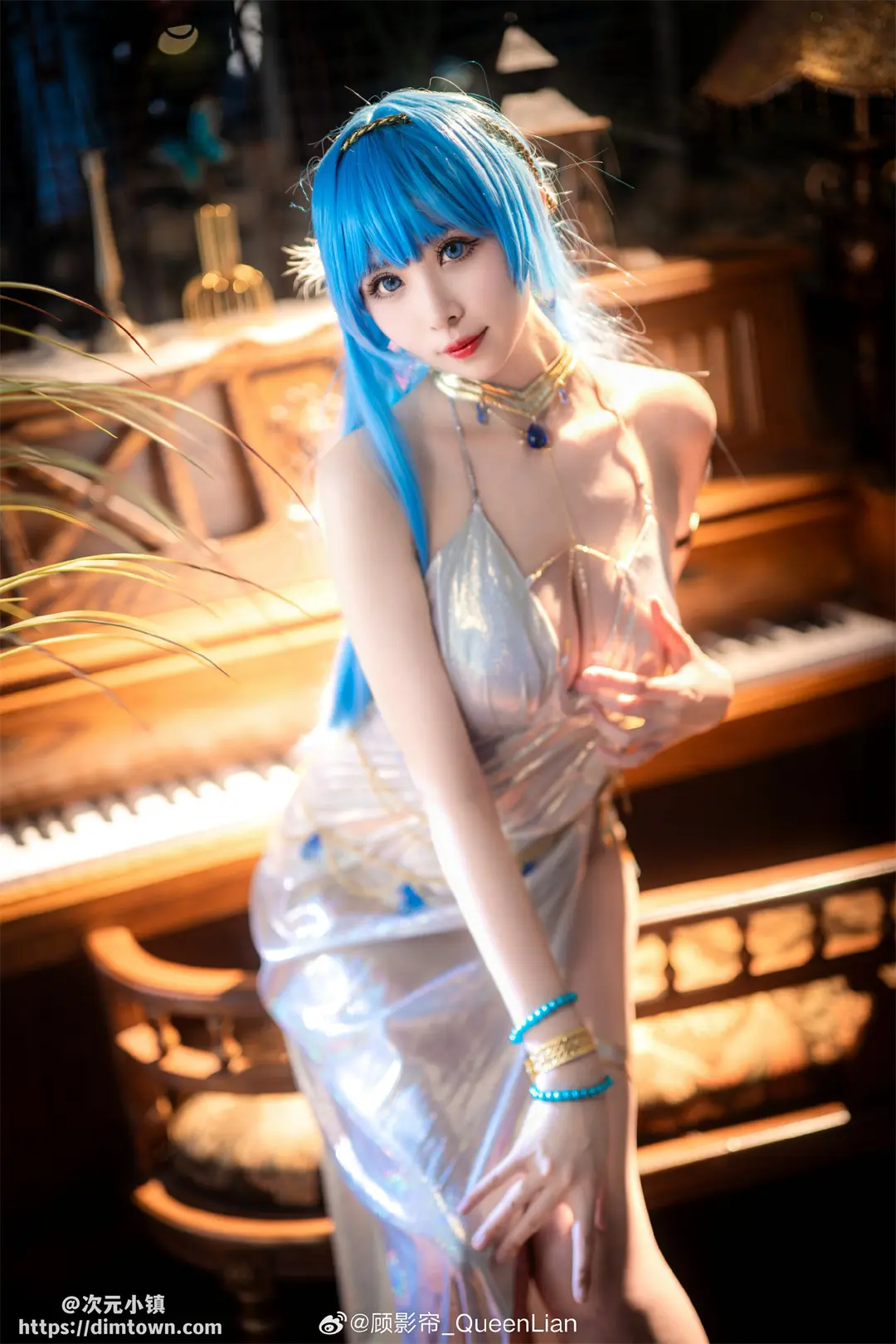 COSPLAY 阁下，您要多保重自己的身体 Nikke:胜利女神 海伦  ✿  水晶派对@顾影帘_QueenLian COSPLAY-第8张
