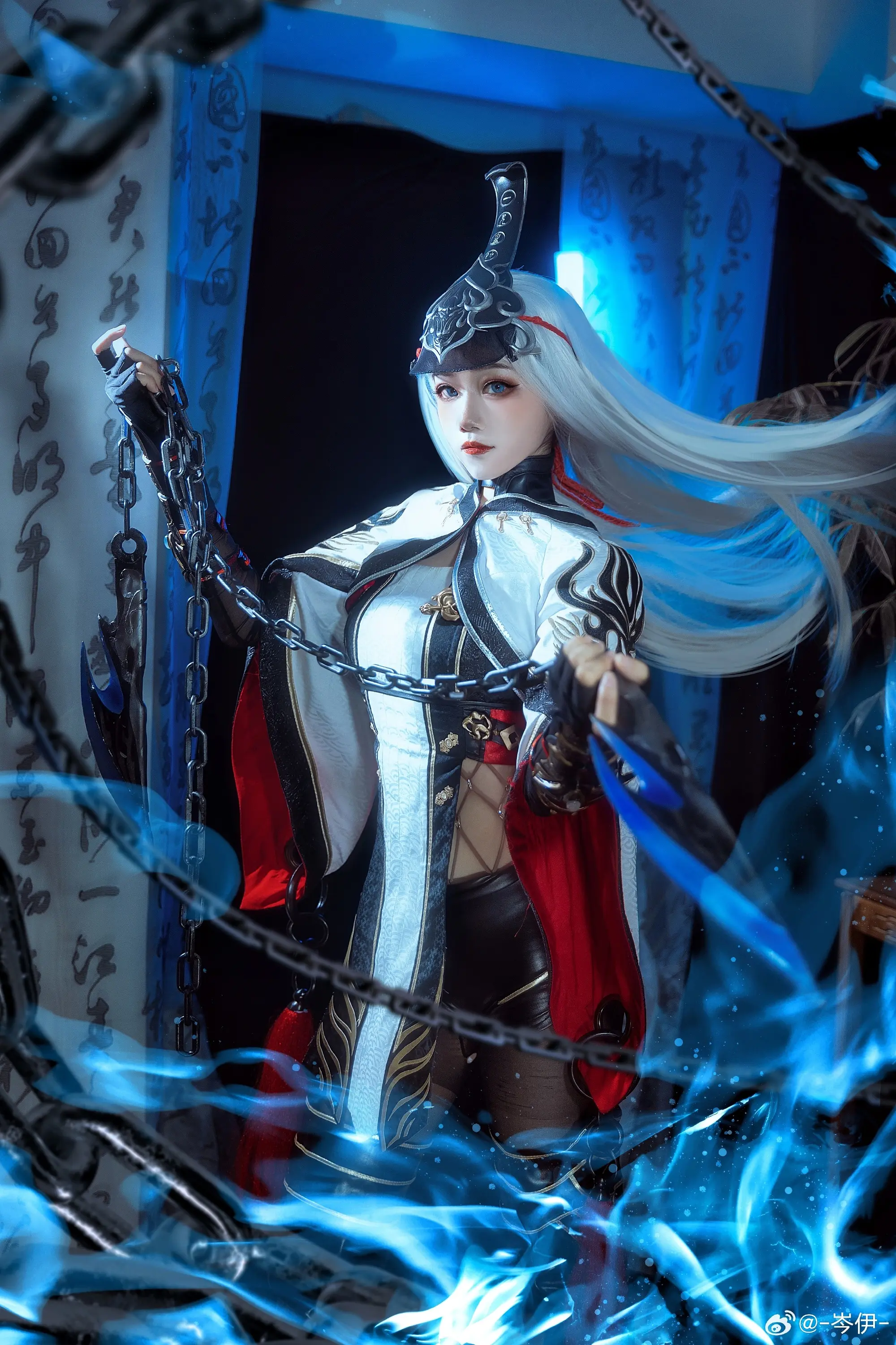 COSPLAY 魏轻都要出了，我却还在发jyy系列。新cg真的，很有感觉，谁能懂！ 永劫无间 季莹莹@-岑伊--公众号小姨ai