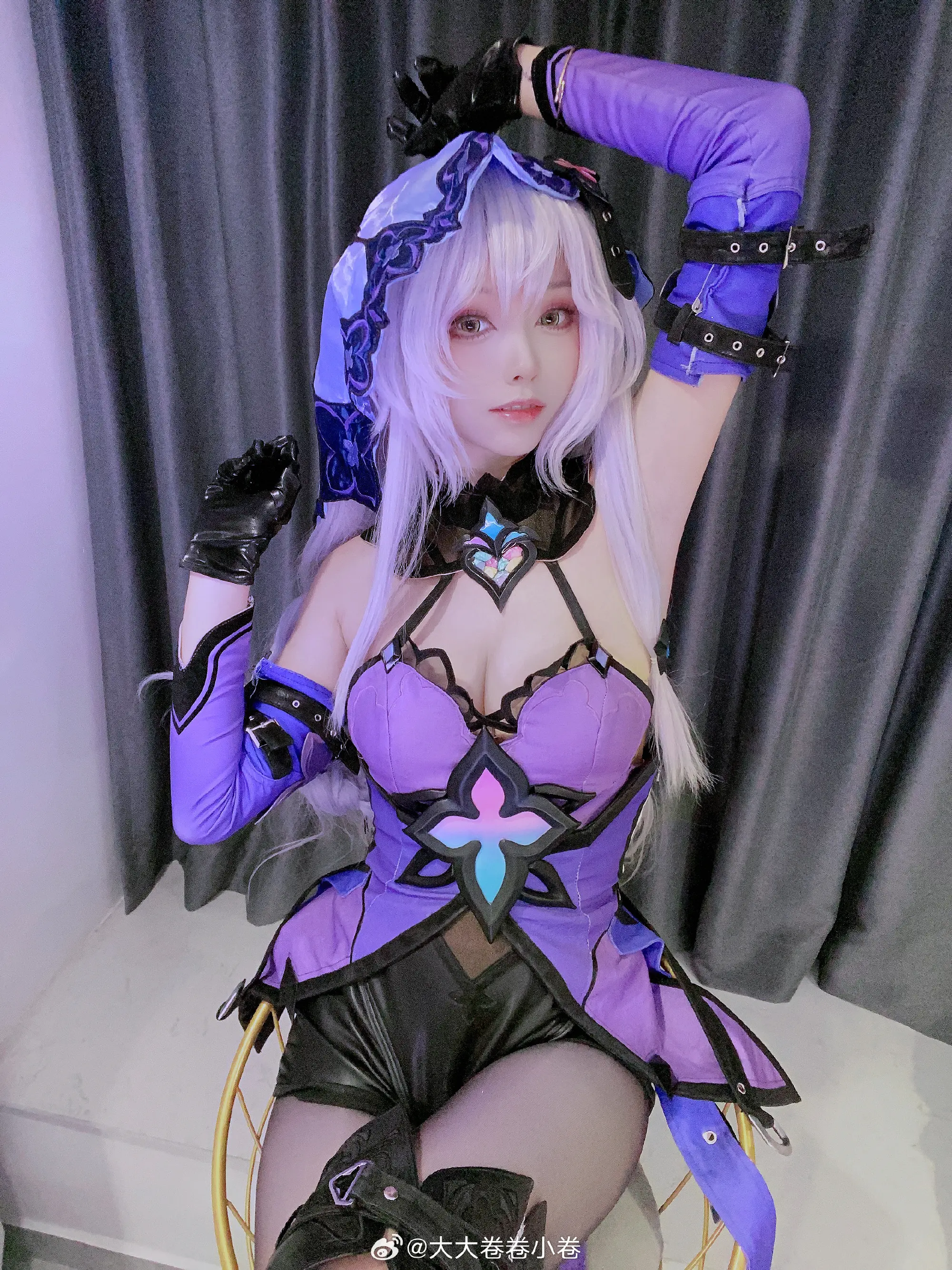 cosplay 崩坏：星穹铁道 黑天鹅 ​​​@大大卷卷小卷-公众号小姨ai