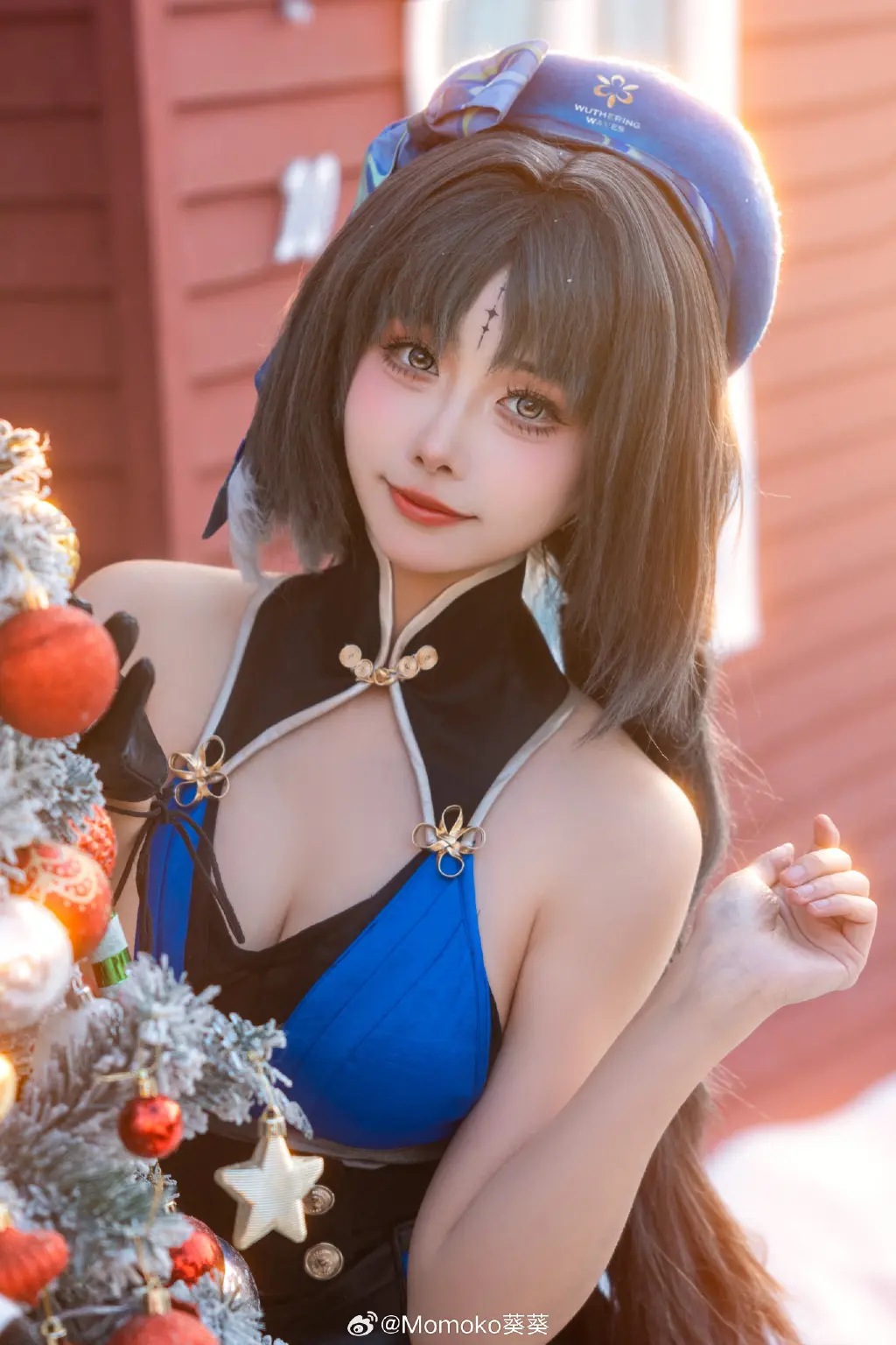 cosplay 这个圣诞节，请和我约会～ 鸣潮 秧秧@Momoko葵葵-公众号小姨ai