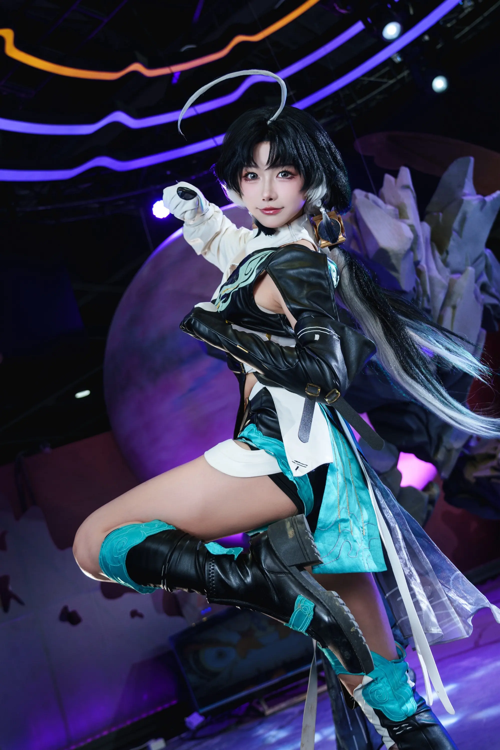 COSPLAY 不知可否与你切磋武艺？ 鸣潮 鉴心@Momoko葵葵 COSPLAY-第7张