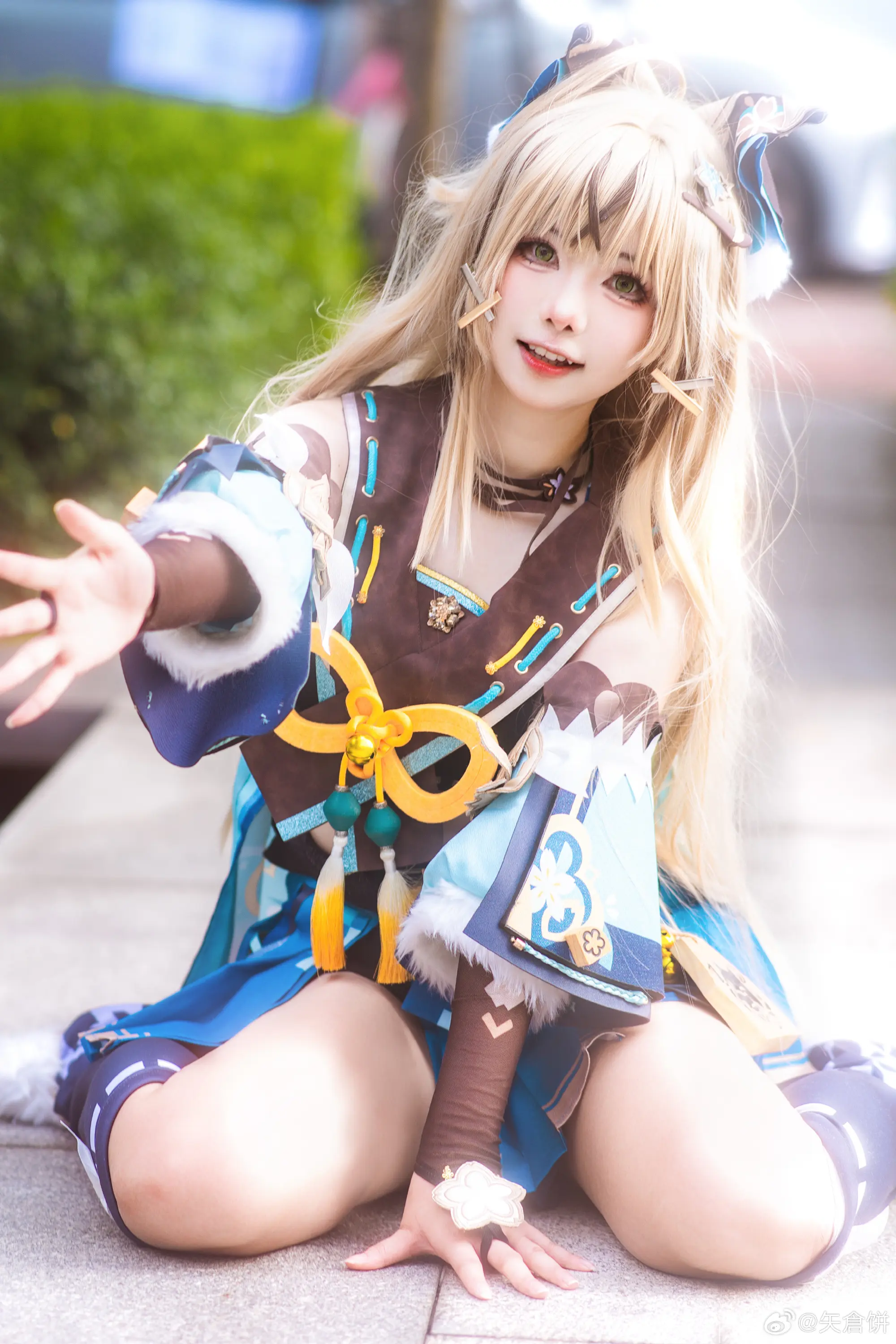 COSPLAY 原神 ✨绮良良@一大碗杏仁豆腐-公众号小姨ai