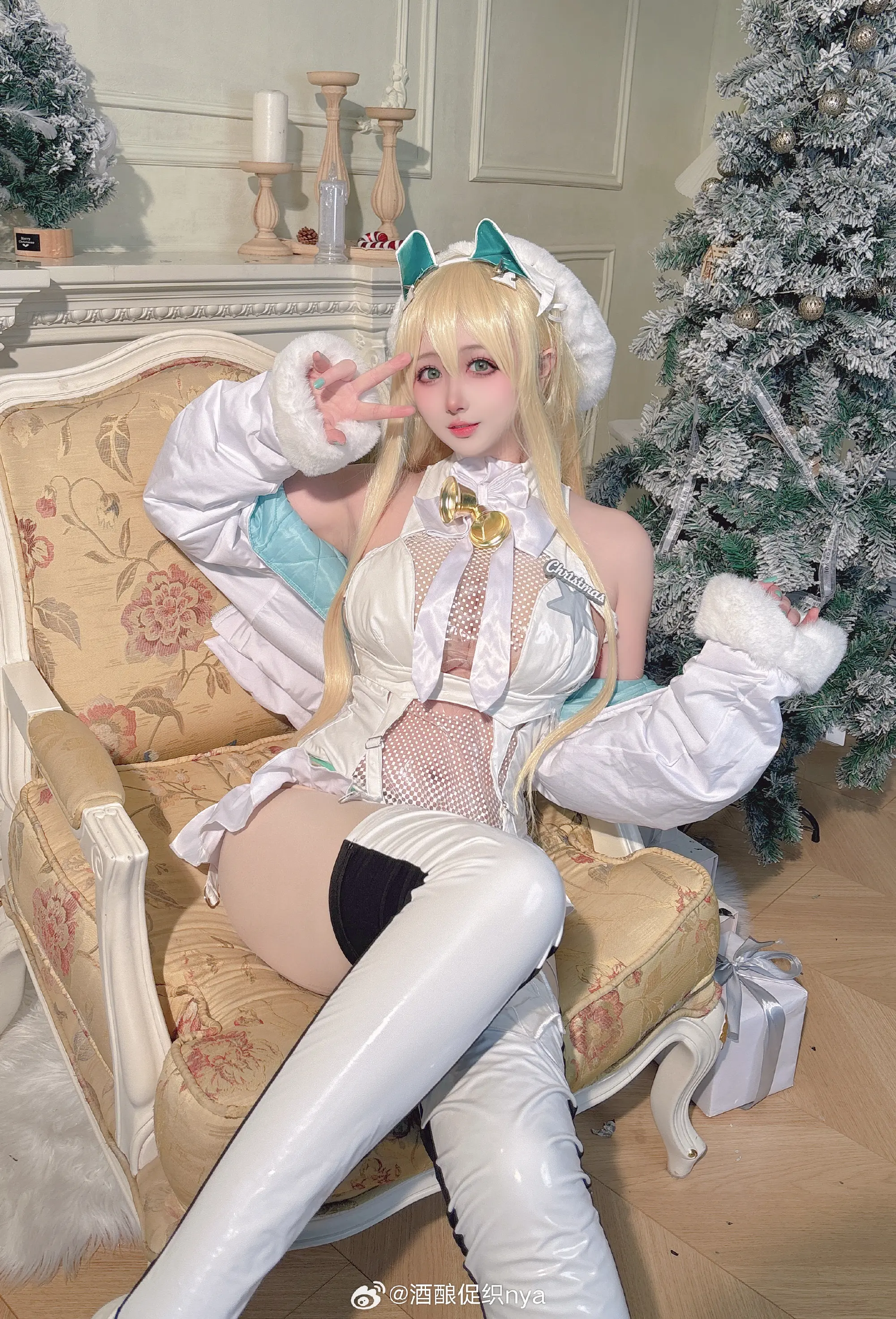 cosplay nikke:胜利女神 是圣诞露菲～我的美丽仓管老婆 @酒酿促织nya COSPLAY-第5张