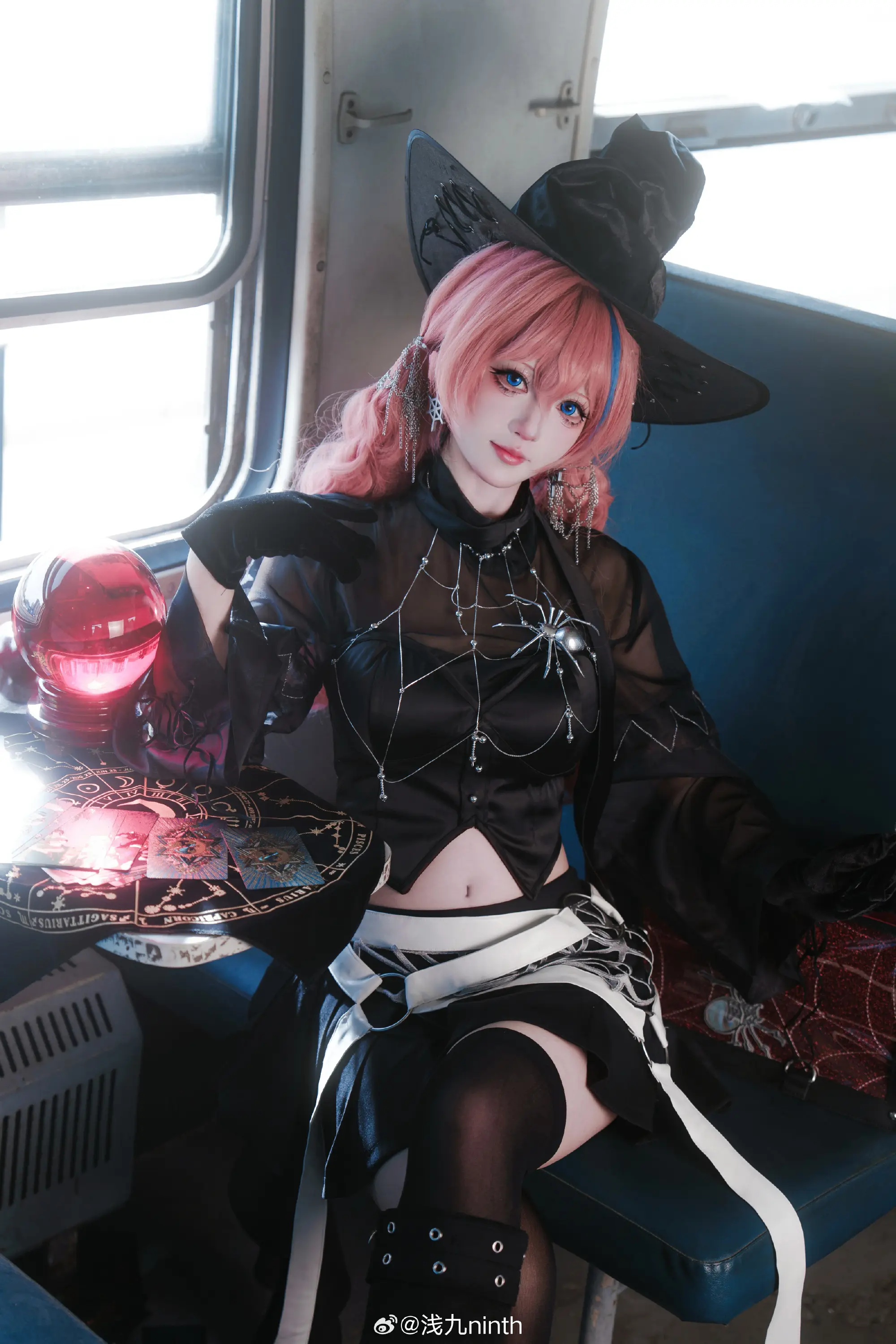COSPLAY 要和魔女小姐来一场约会吗？ 雷索纳斯 命运流转之夜@浅九ninth-公众号小姨ai