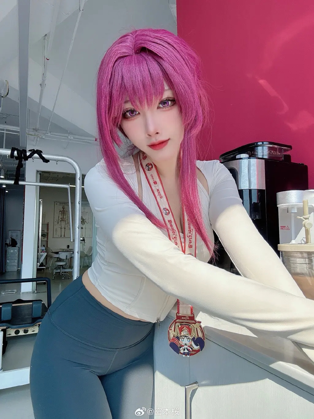 让我来看看…拿到了keep奖牌的小朋友在哪呢？ 崩坏：星穹铁道@宮本桜 COSPLAY-第4张