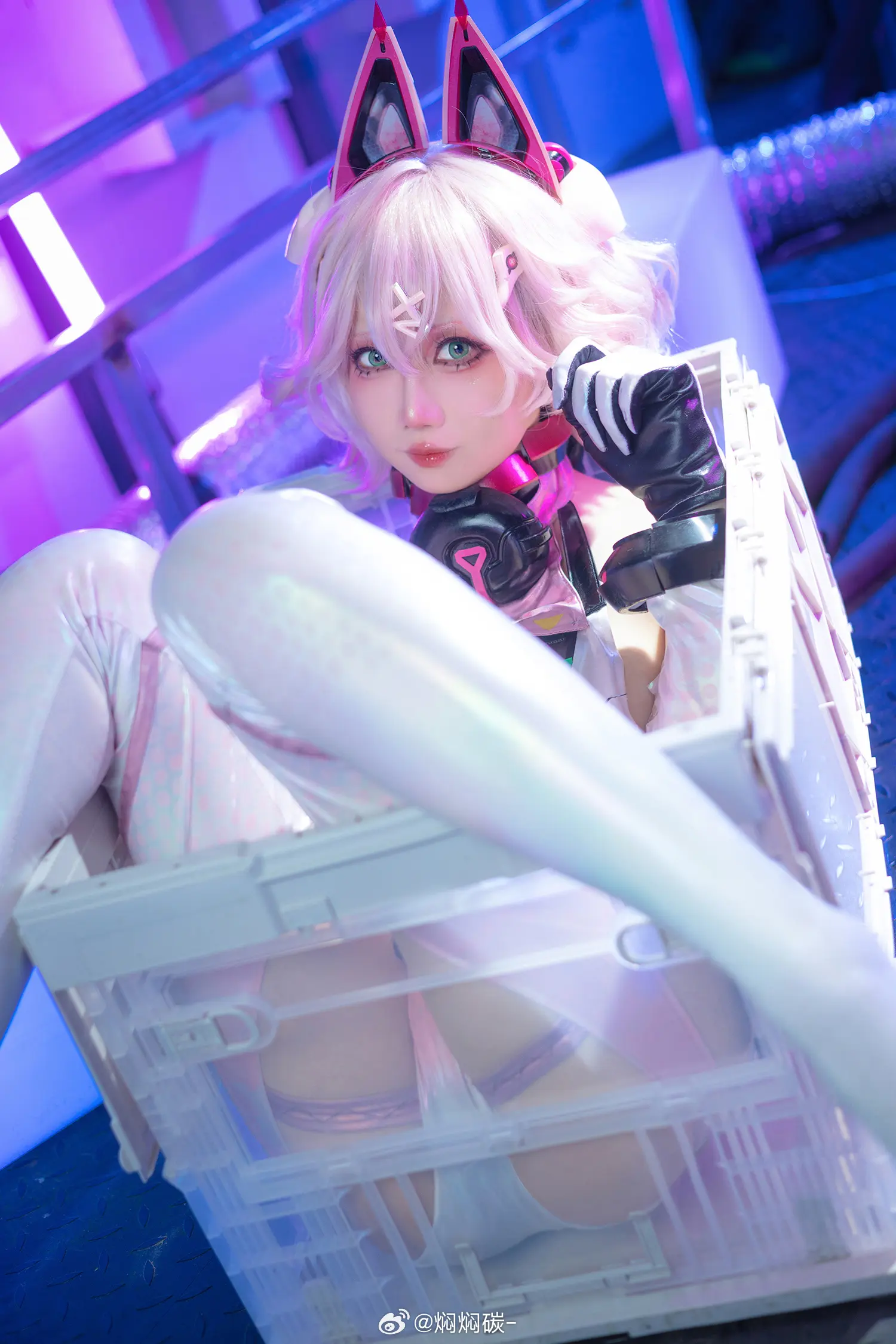 COSPLAY 出过那么多次猫猫头，这次是最不一样的一次了！ 交错战线 绯猁@焖焖碳- COSPLAY-第13张
