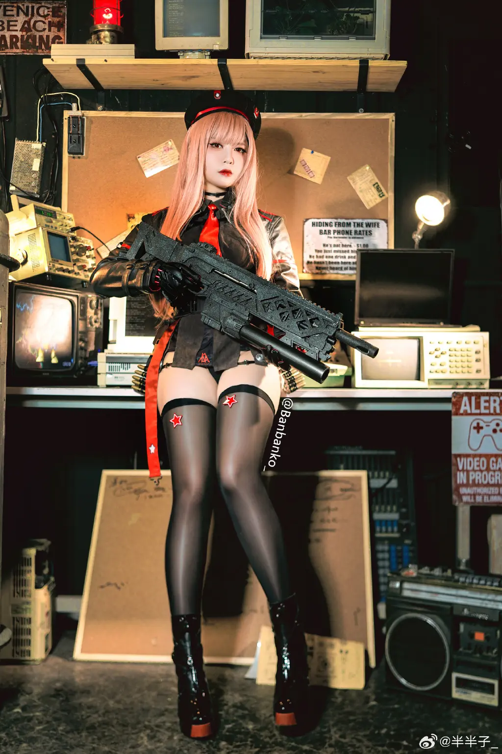 nikke:胜利女神 拉毗，前来报道!⚠️@半半子_ COSPLAY-第5张