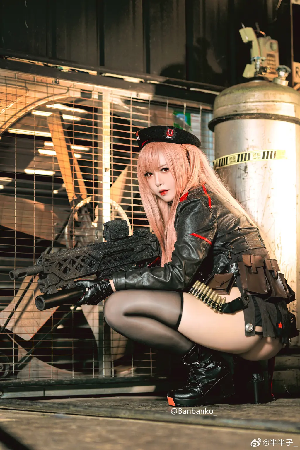 nikke:胜利女神 拉毗，前来报道!⚠️@半半子_ COSPLAY-第7张