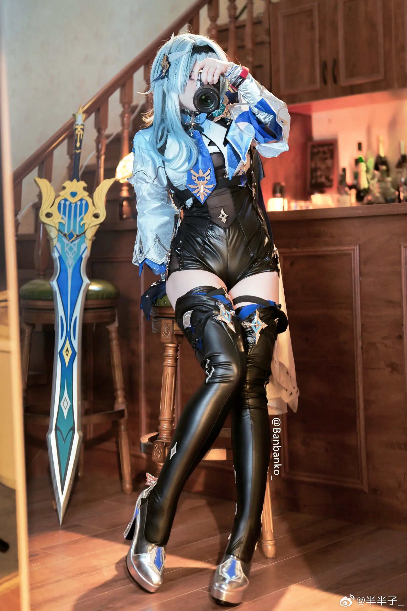 COSPLAY 浪花骑士📷～不懂肉腿的有难了💙 优菈 原神@半半子_-公众号小姨ai