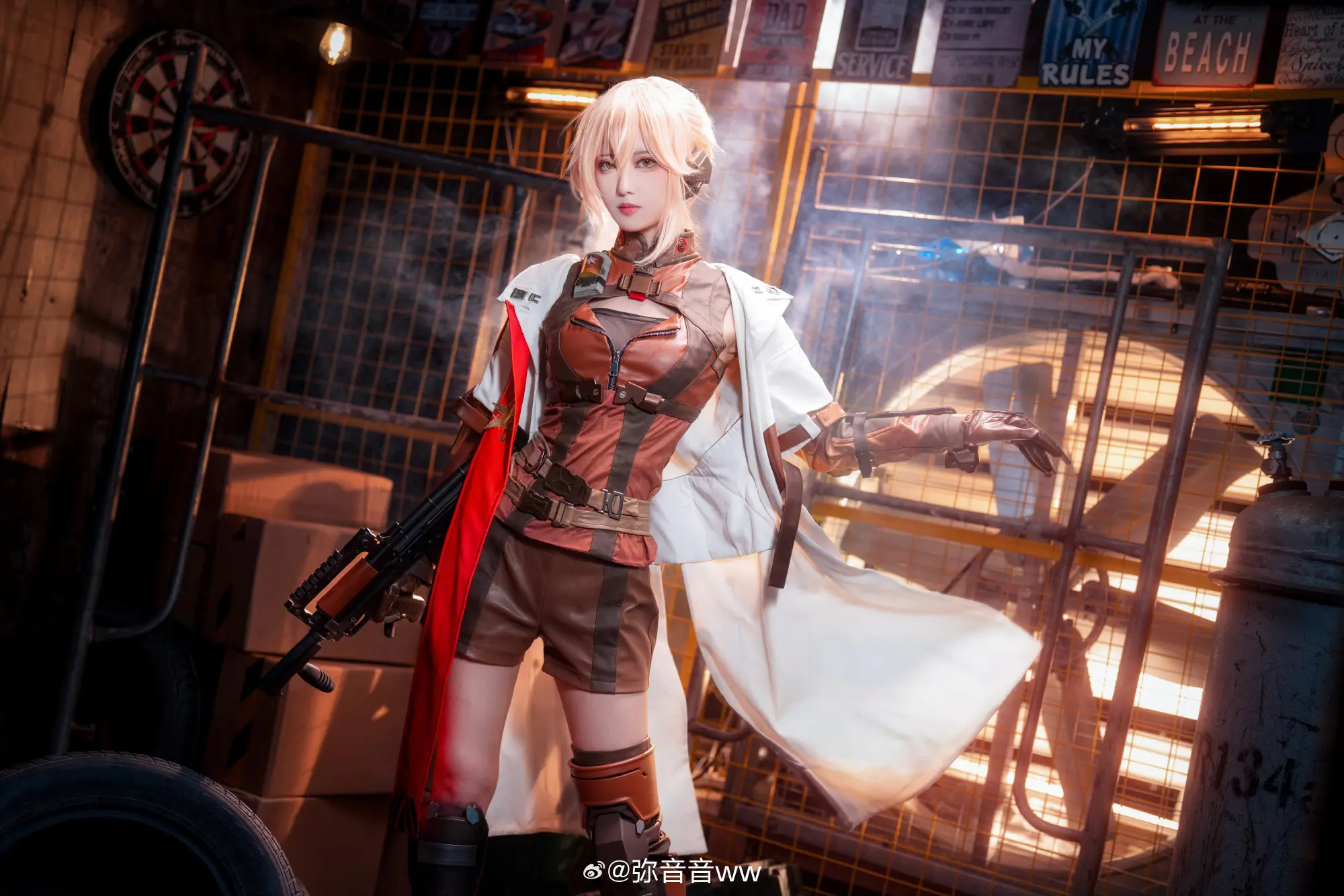 少女前线2追放 艾莫号人形小队队长 —闪电@弥音音ww COSPLAY-第5张