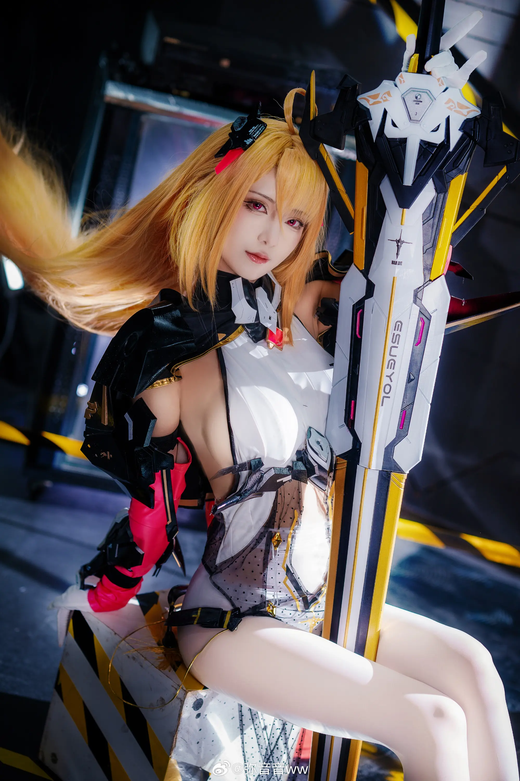 COSPLAY 先提前说声抱歉，出于个人习惯，我可能会在不经意间插手一些事务。 交错战线 灭刃部队——咎瓦尤斯@弥音音ww COSPLAY-第6张