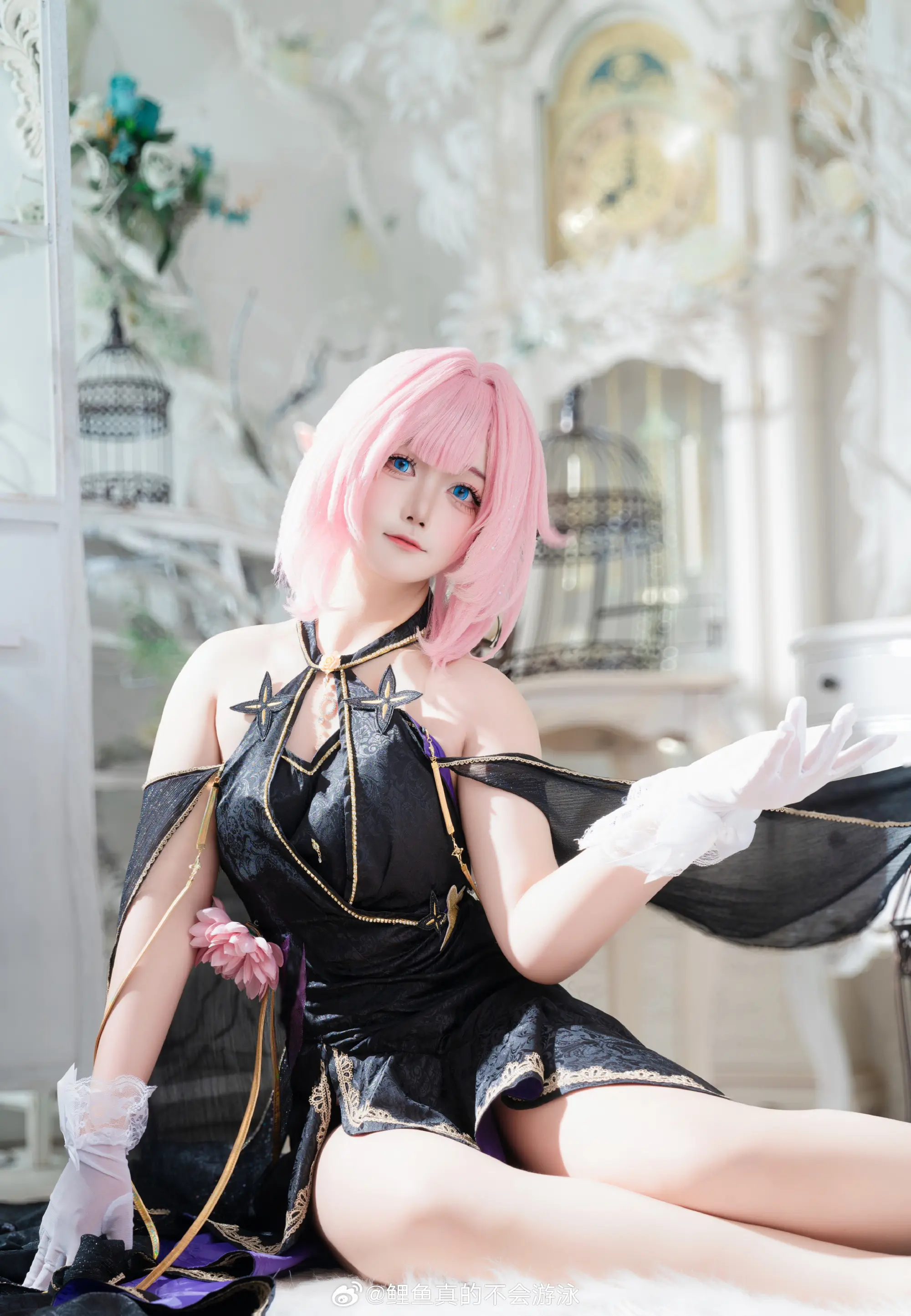 cosplay 醒一醒啦～ 这可不是在做梦哦～♪ 爱莉希雅 创忆之境@鲤鱼真的不会游泳-公众号小姨ai