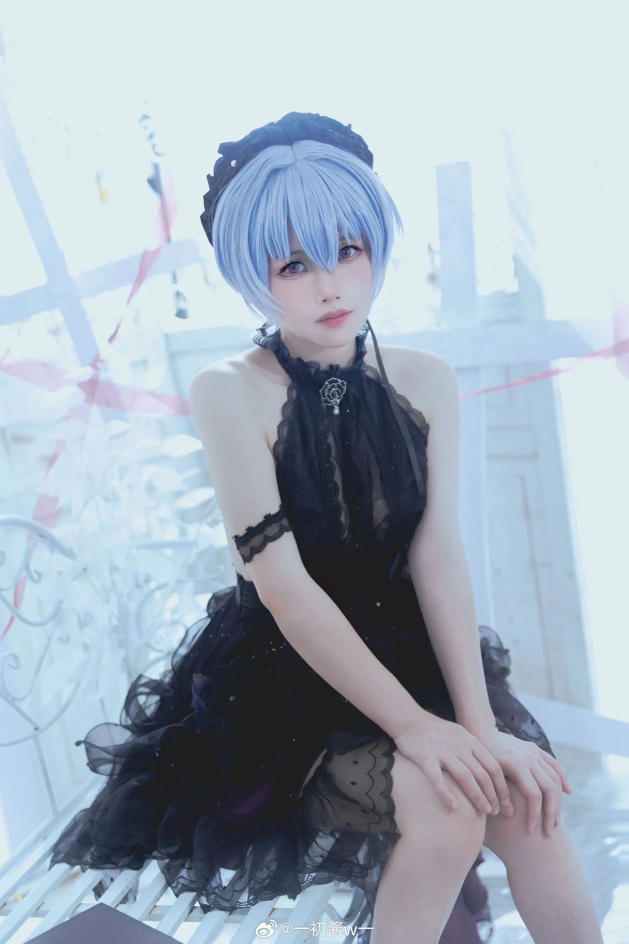COSPLAY 逃离了痛苦之后还会觉得痛苦 绫波丽 EVA@一初酱w一-公众号小姨ai