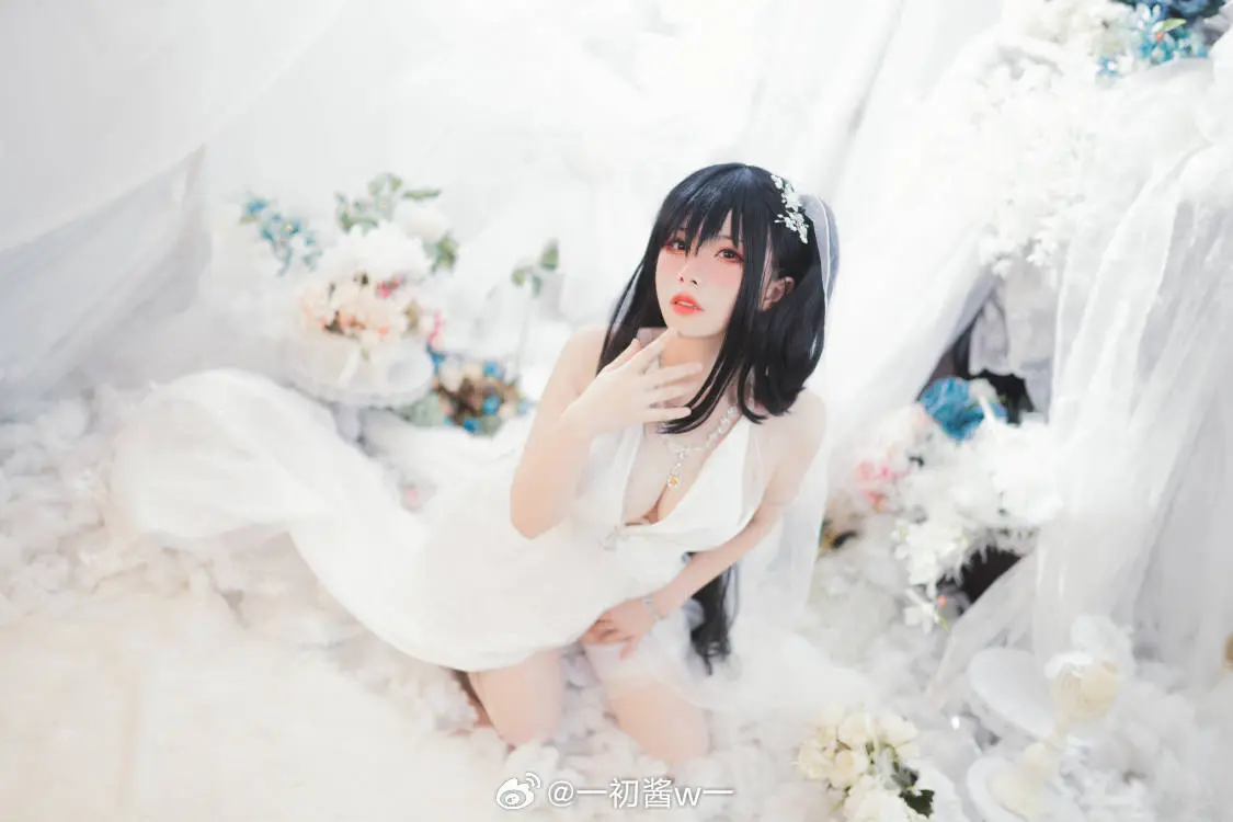 COSPLAY  要和大凤一直在一起哦 碧蓝航线 @一初酱w一 COSPLAY-第2张