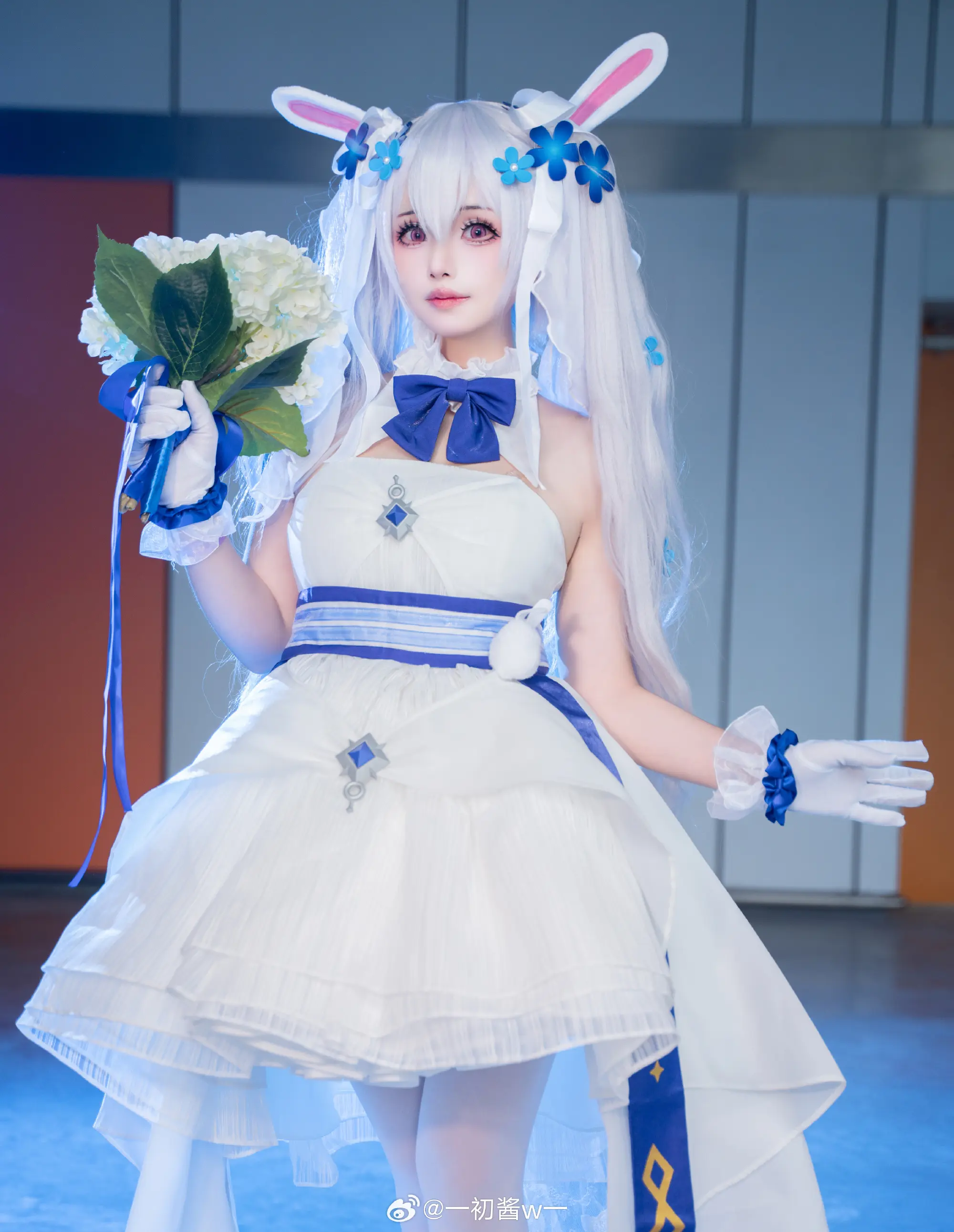 COSPLAY 拉菲 白兔誓约～碧蓝航线 @一初酱w一 COSPLAY-第3张