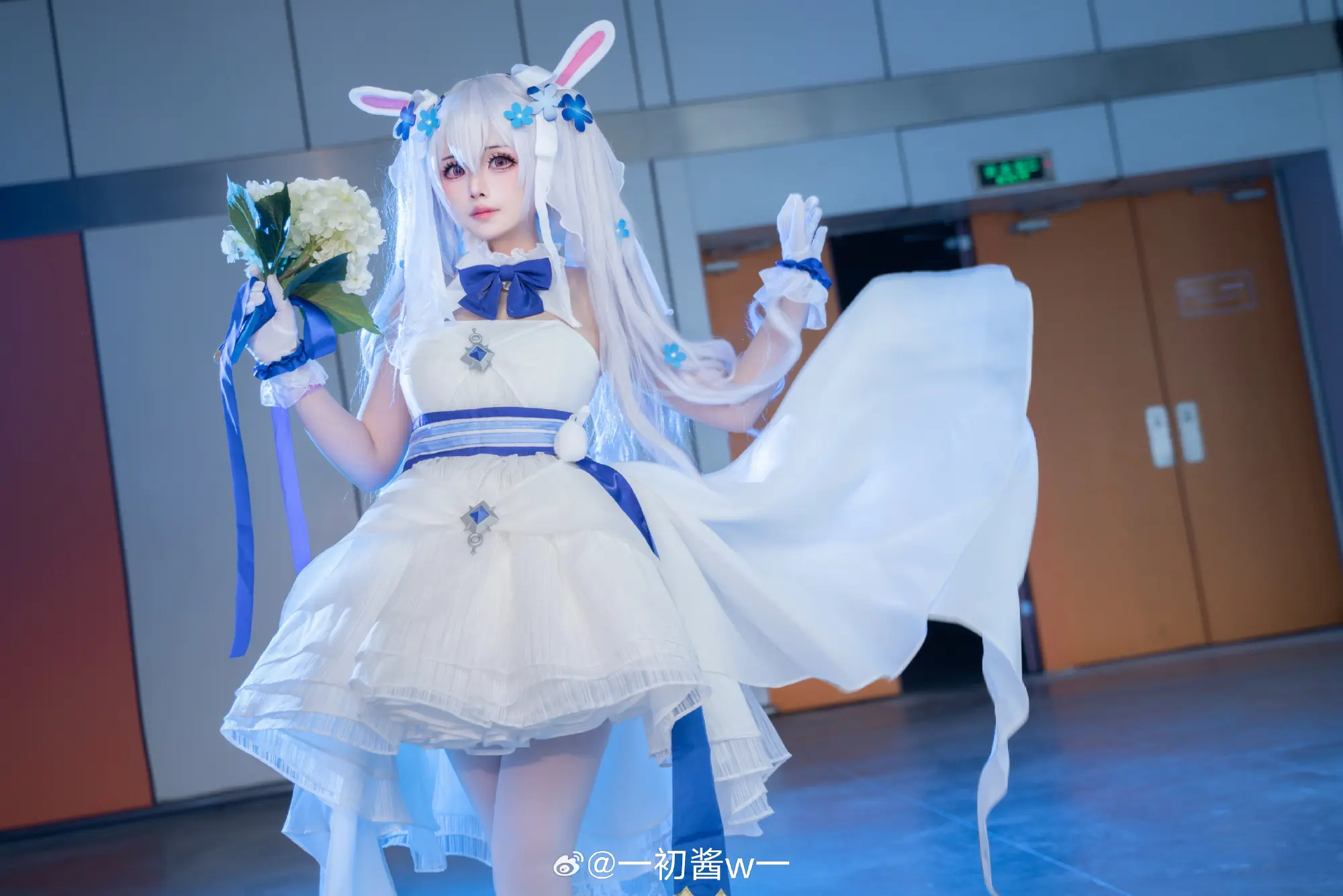 COSPLAY 拉菲 白兔誓约～碧蓝航线 @一初酱w一 COSPLAY-第2张