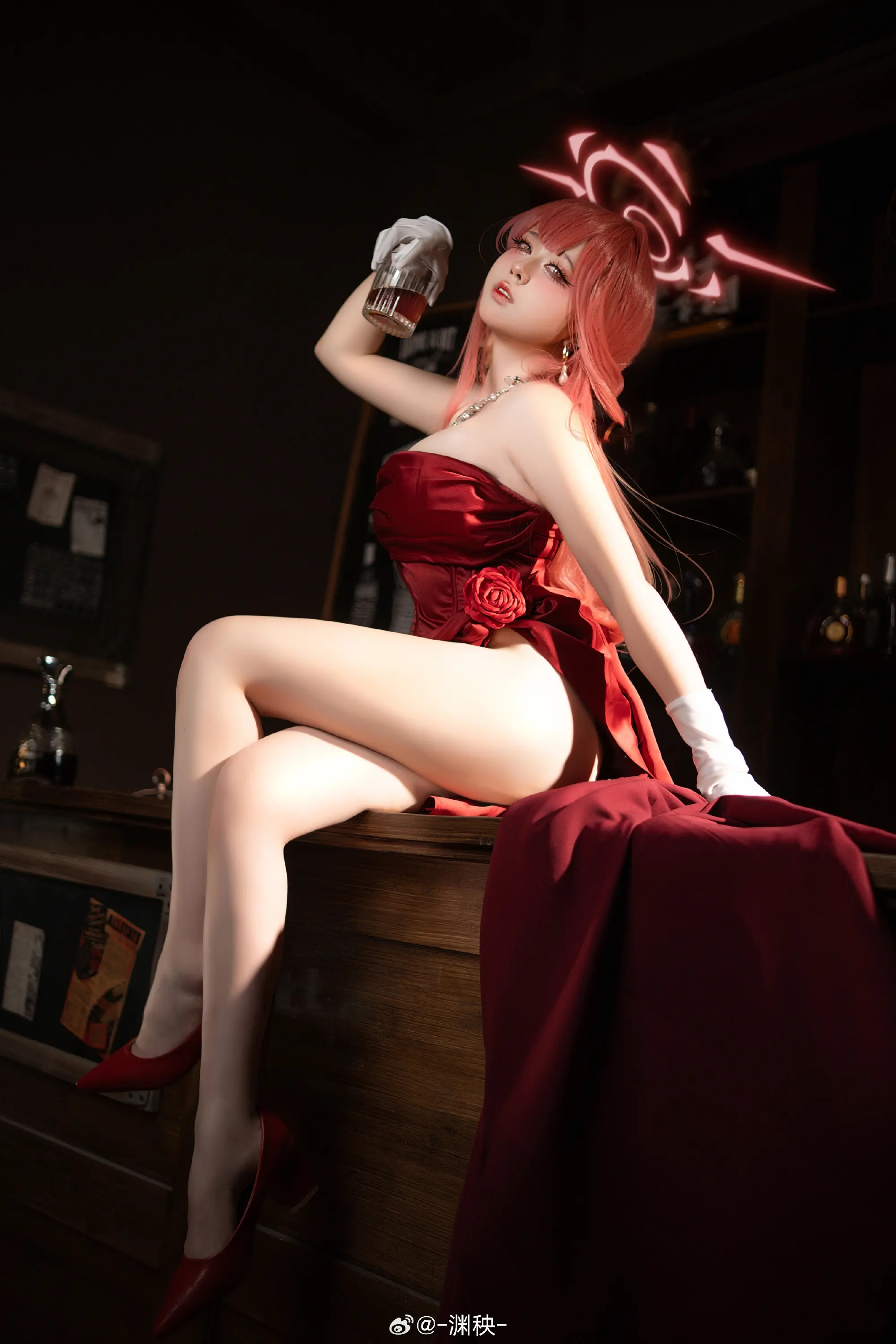 cosplay 蔚蓝档案 陆八魔阿露礼服cos@-渊秧--公众号小姨ai
