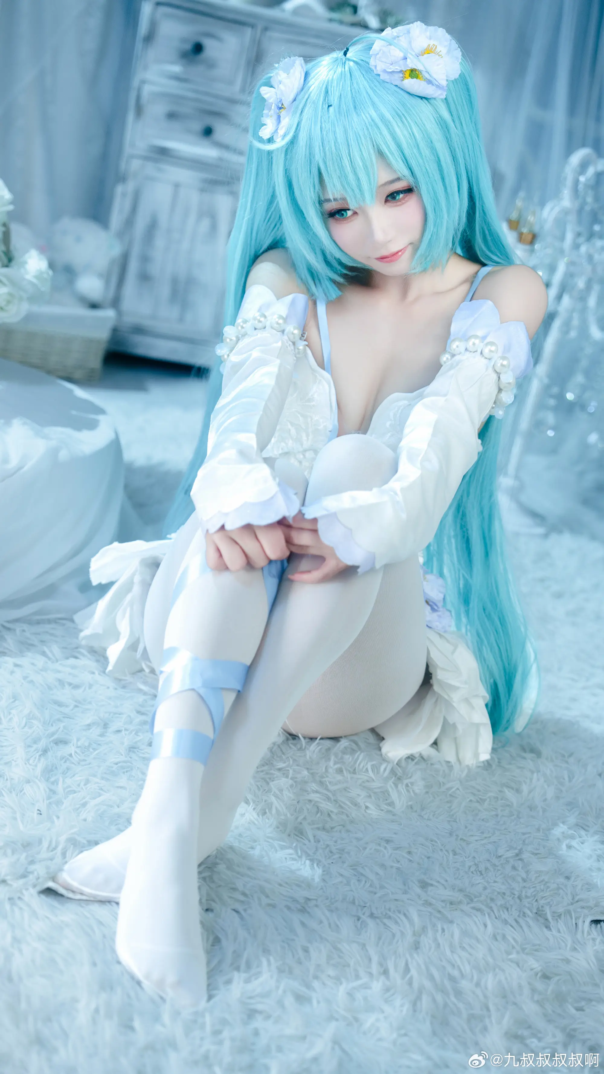 COSPLAY 初音未来 一起聆听春日精灵的旋律～@九叔叔叔叔啊-公众号小姨ai