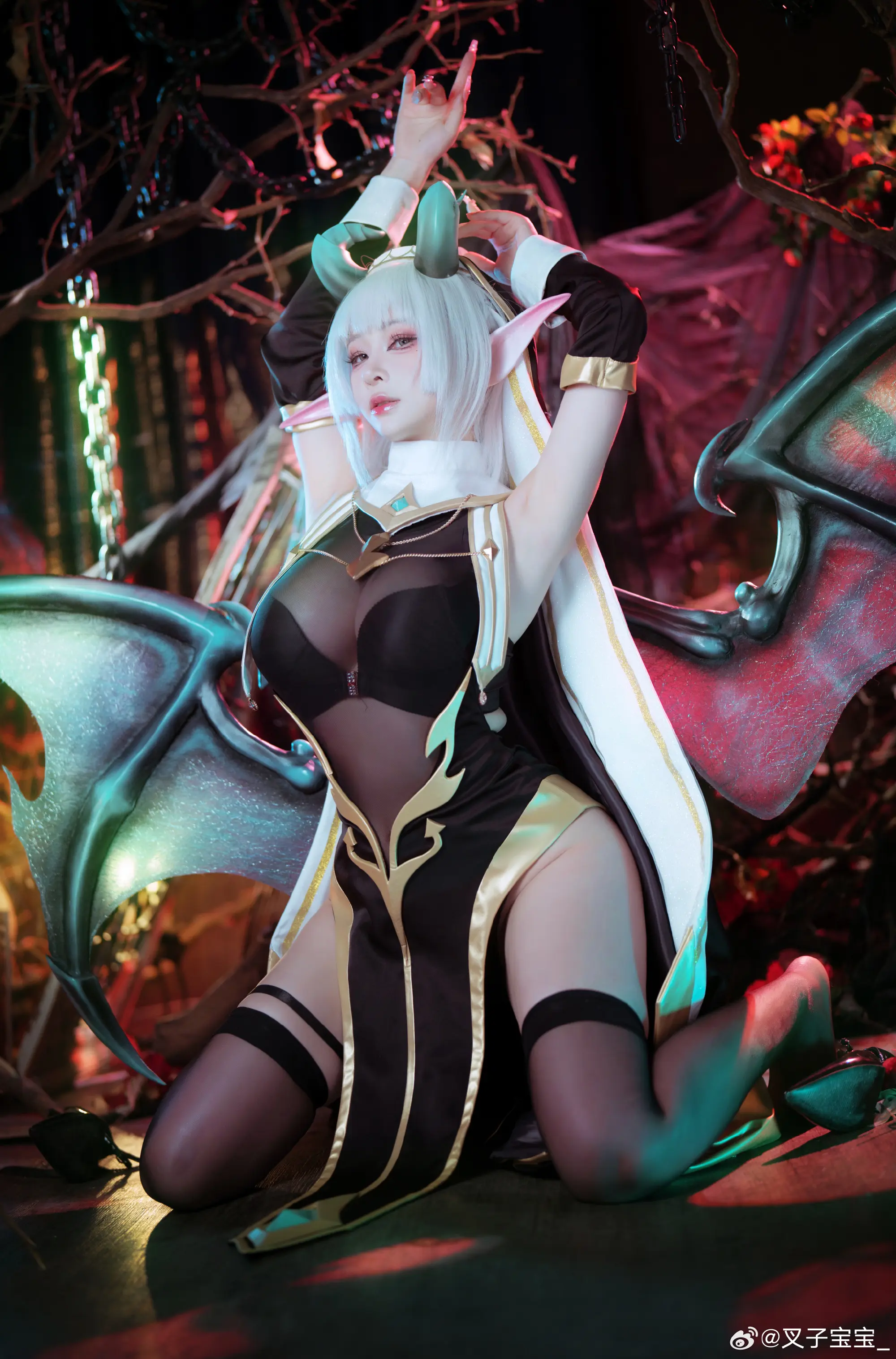 COSPLAY 🌟痛苦女王的后摇怎么这么大！小冰冰传奇@叉子宝宝_-公众号小姨ai