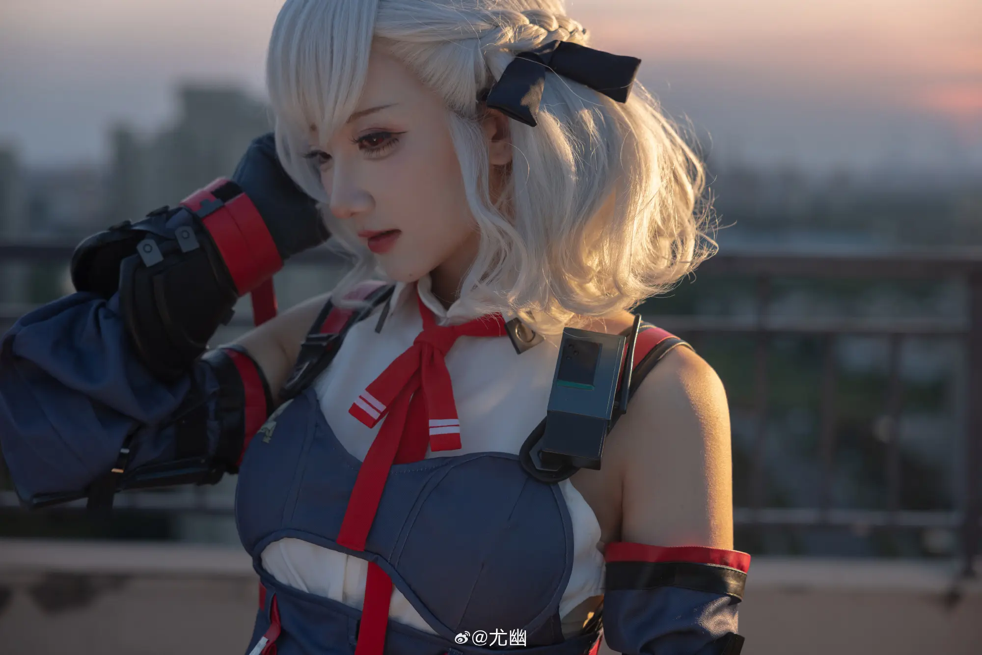 欸....任务要赶不及了？哎呀，会没事的啦，先吃块巧克力再说。 少前2追放 塞布丽娜@尤幽 COSPLAY-第13张