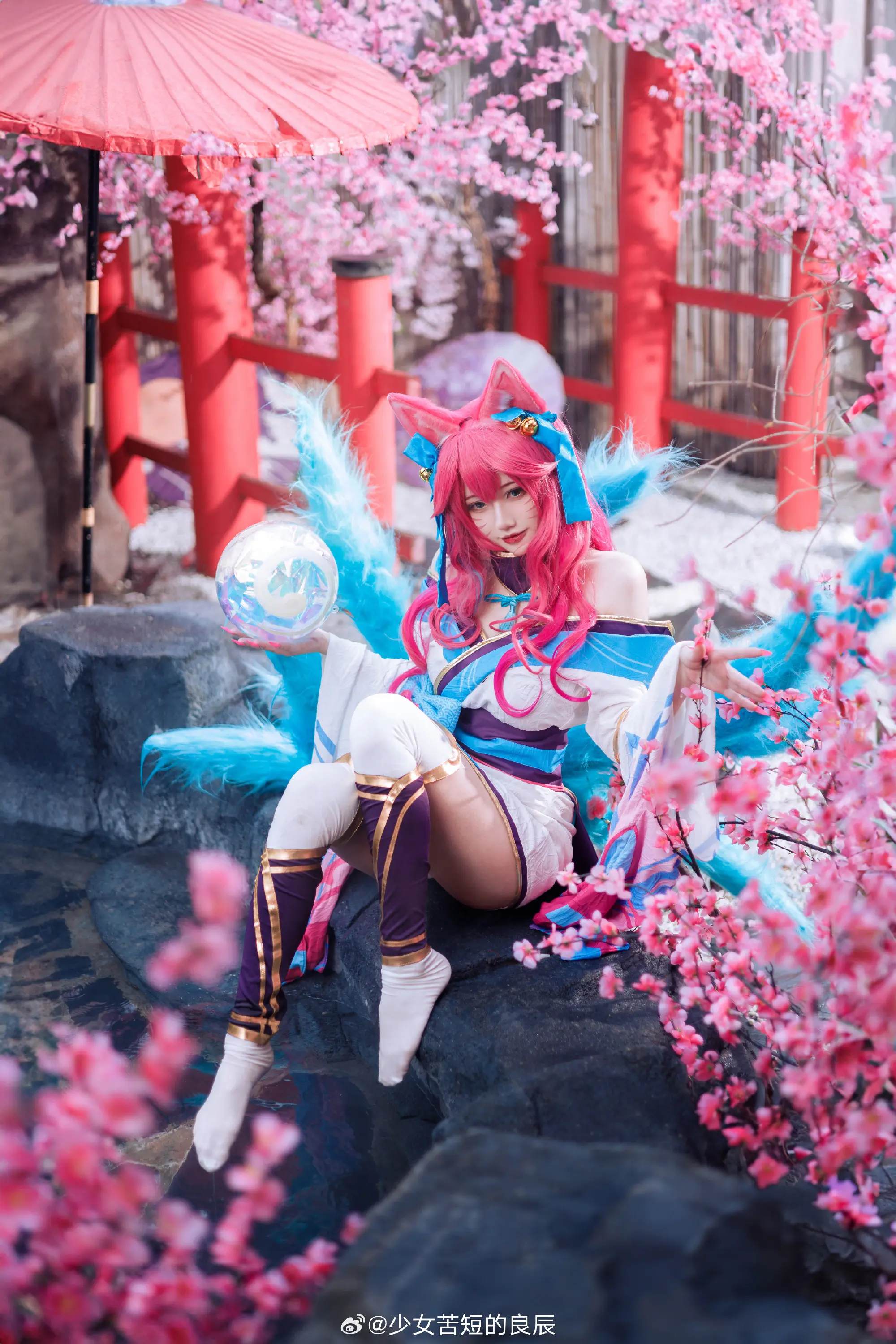 COSPLAY 凡人有两个选择，跟我走，或者自己走💗 灵魂莲华 英雄联盟同人 阿狸 @少女苦短的良辰 COSPLAY-第3张