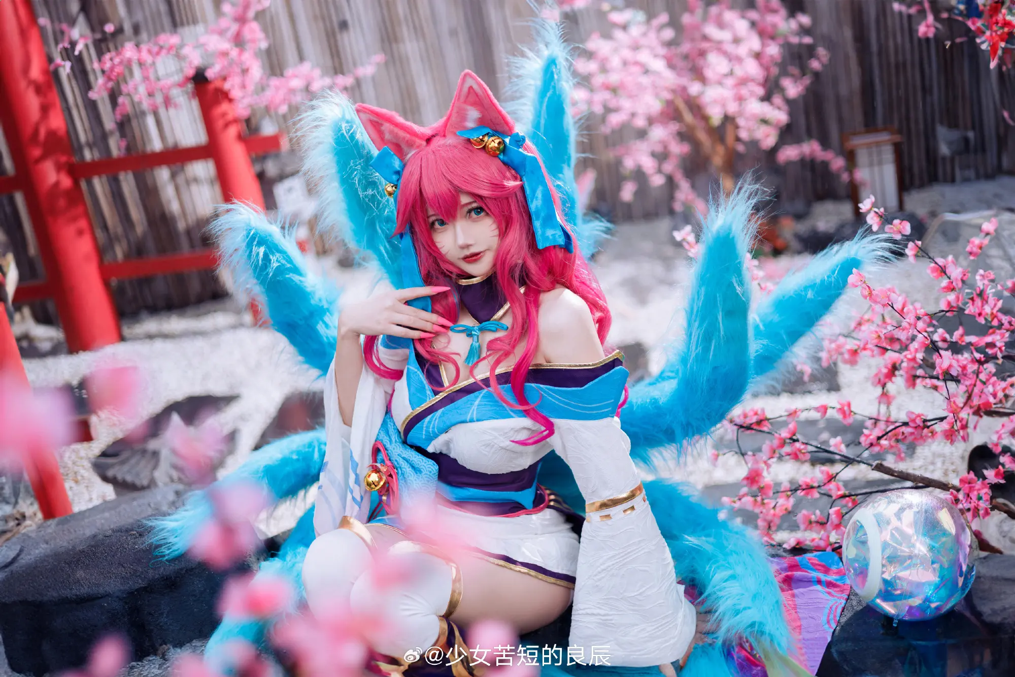 COSPLAY 凡人有两个选择，跟我走，或者自己走💗 灵魂莲华 英雄联盟同人 阿狸 @少女苦短的良辰 COSPLAY-第5张