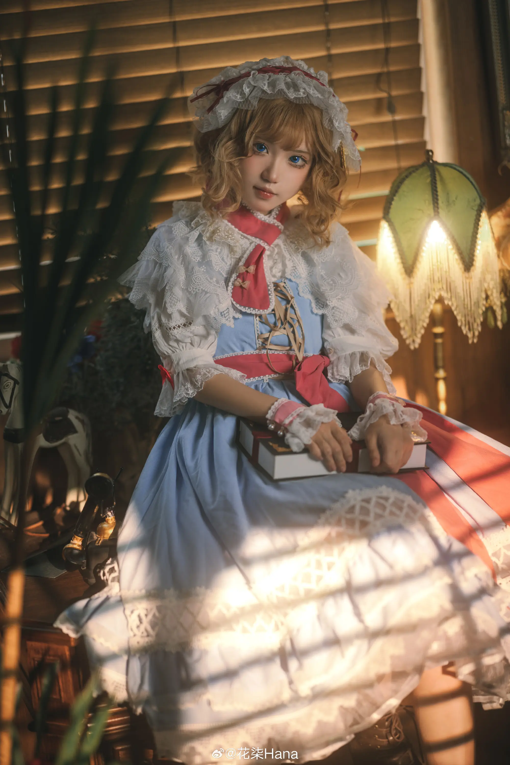 东方project 爱丽丝玛格特罗伊德@花柒Hana-公众号小姨ai
