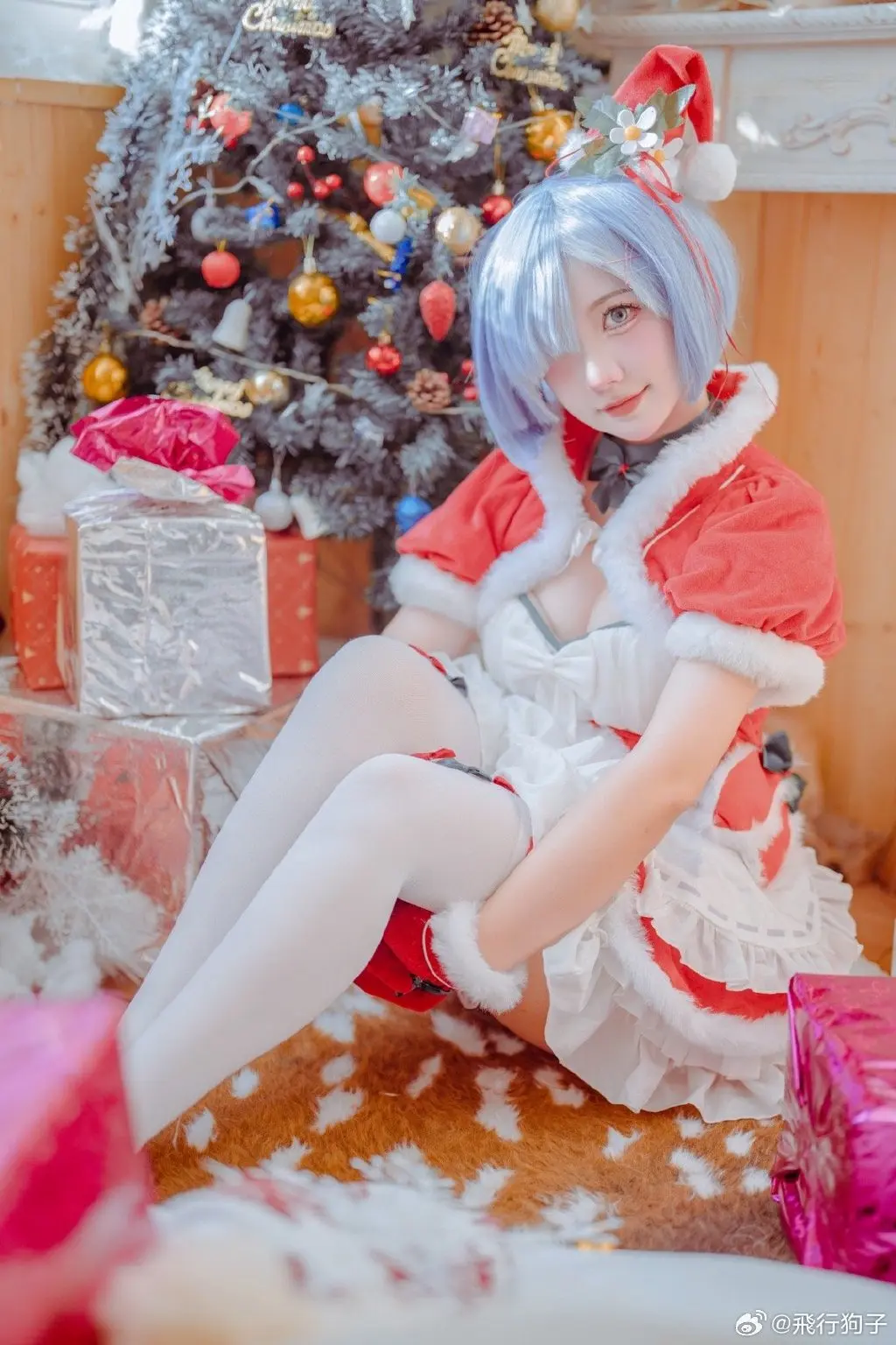 cosplay 𝑯𝒂𝒗𝒆 𝒂 𝒉𝒂𝒑𝒑𝒚 𝑪𝒉𝒓𝒊𝒔𝒕𝒎𝒂𝒔 re:从零开始的异世界生活 蕾姆圣诞ver.@飛行狗子-公众号小姨ai