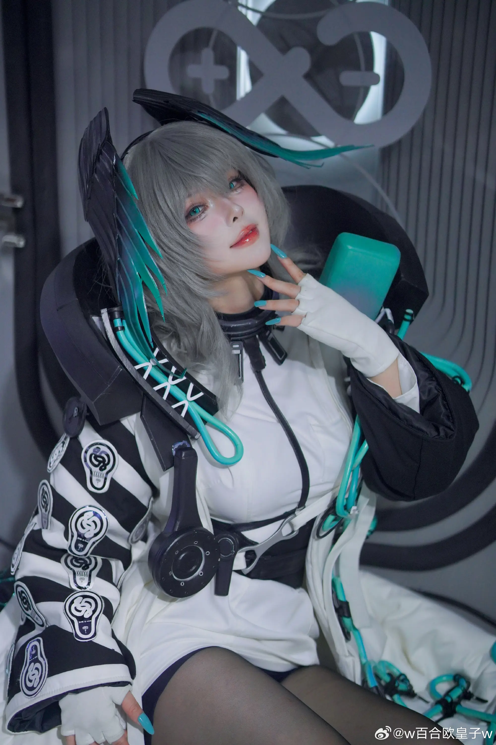 COSPLAY 明日方舟 今天最后一天霍尔海雅～@w百合欧皇子w-公众号小姨ai