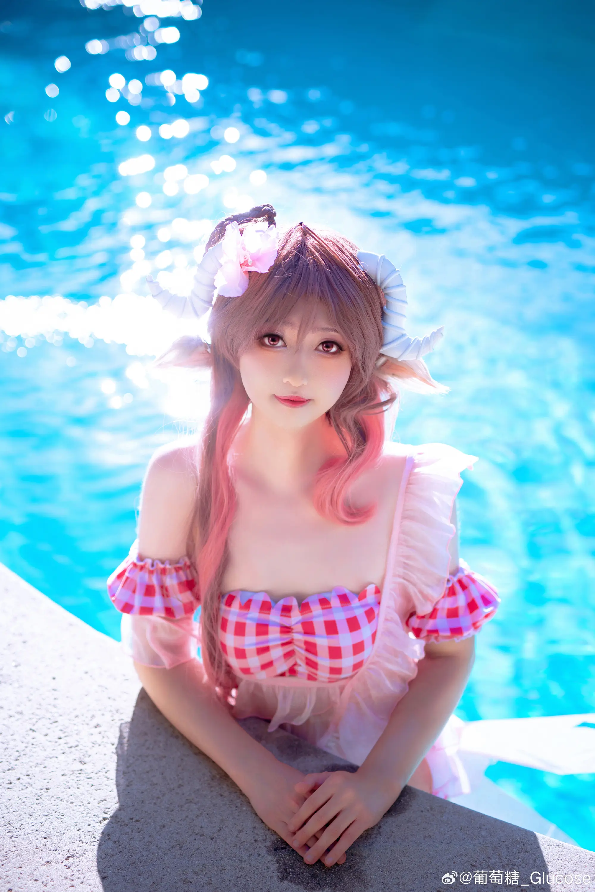 cosplay 明日方舟 夏卉泳装小羊！@葡萄糖_Glucose-公众号小姨ai