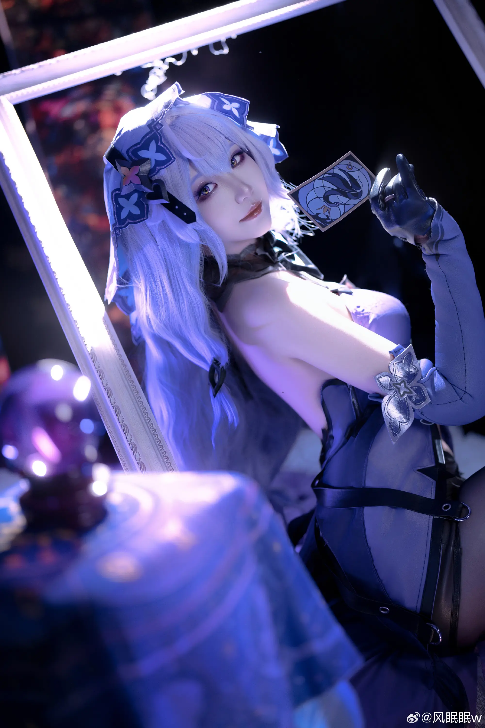 COSPLAY 有防伪标痣的黑天鹅才是好占卜师🔮 崩坏星穹铁道 黑天鹅@风眠眠w-公众号小姨ai