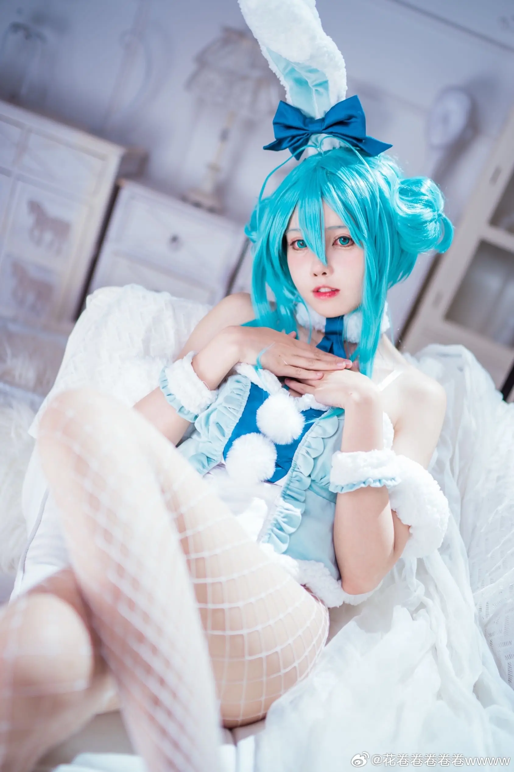 初音未来 白兔女郎@花卷卷卷卷卷wwww-公众号小姨ai