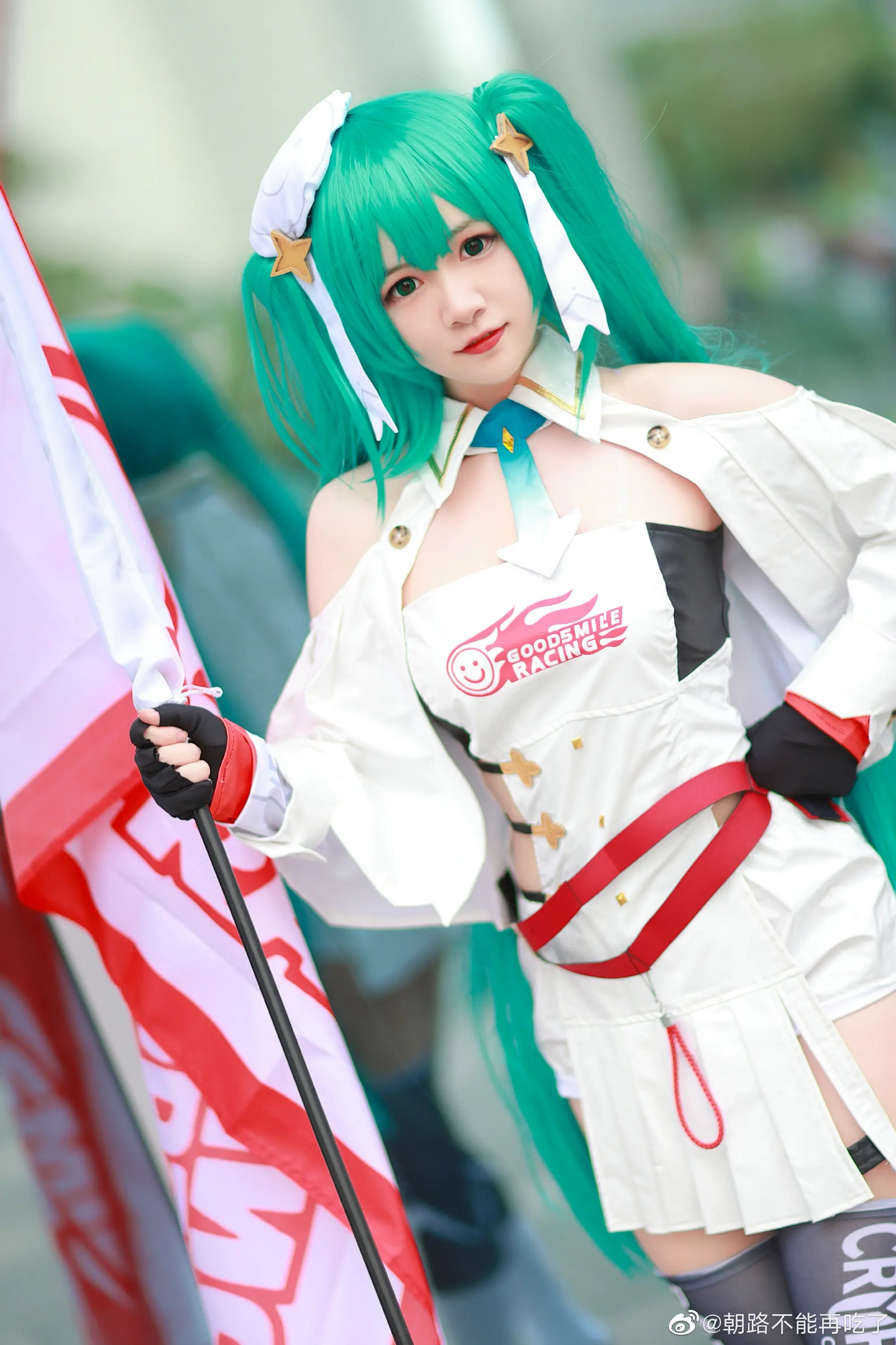 初音未来@朝路不能再吃了-公众号小姨ai
