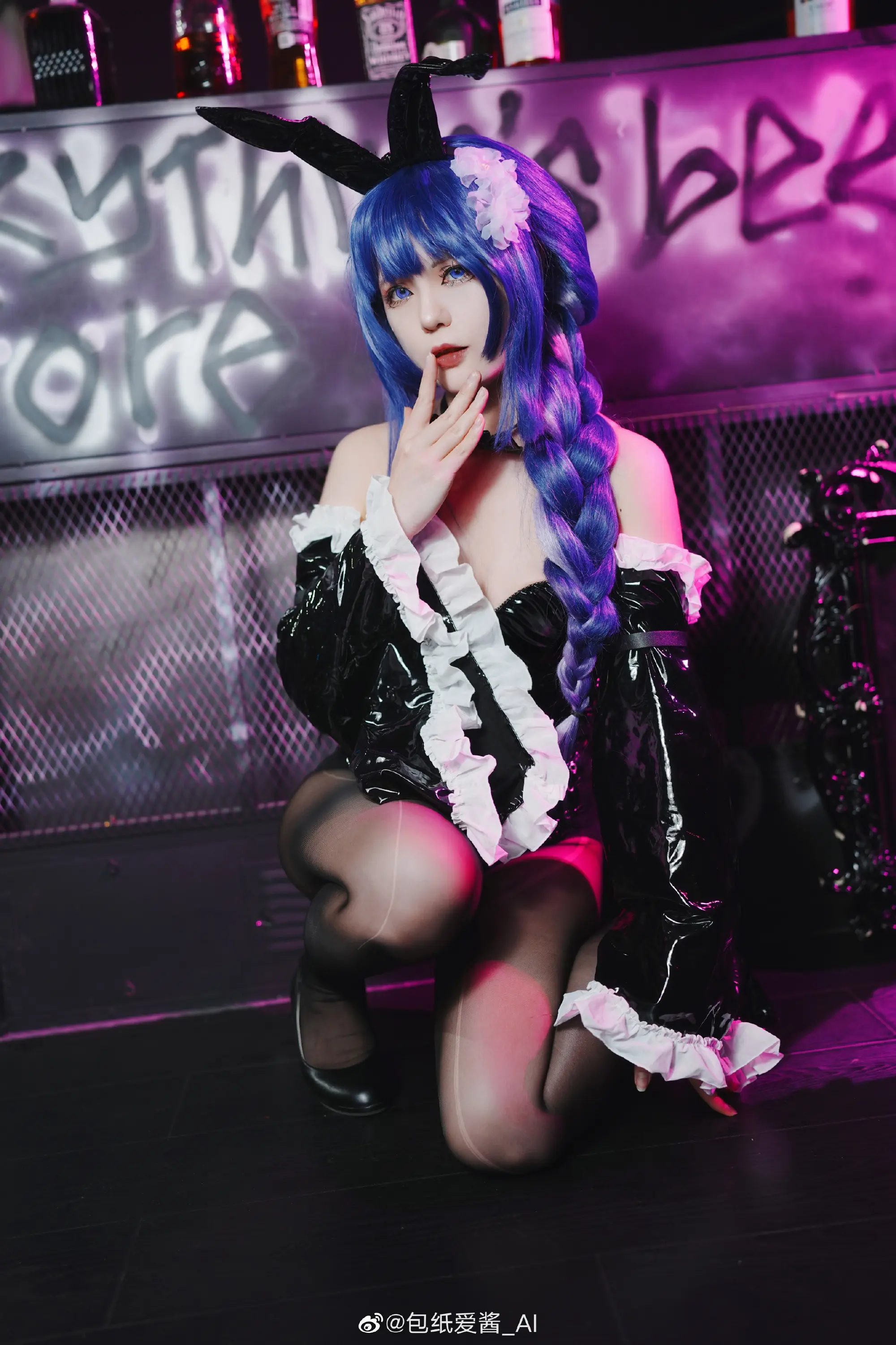 雷电将军兔女郎同人cos@包纸爱酱_AI-公众号小姨ai