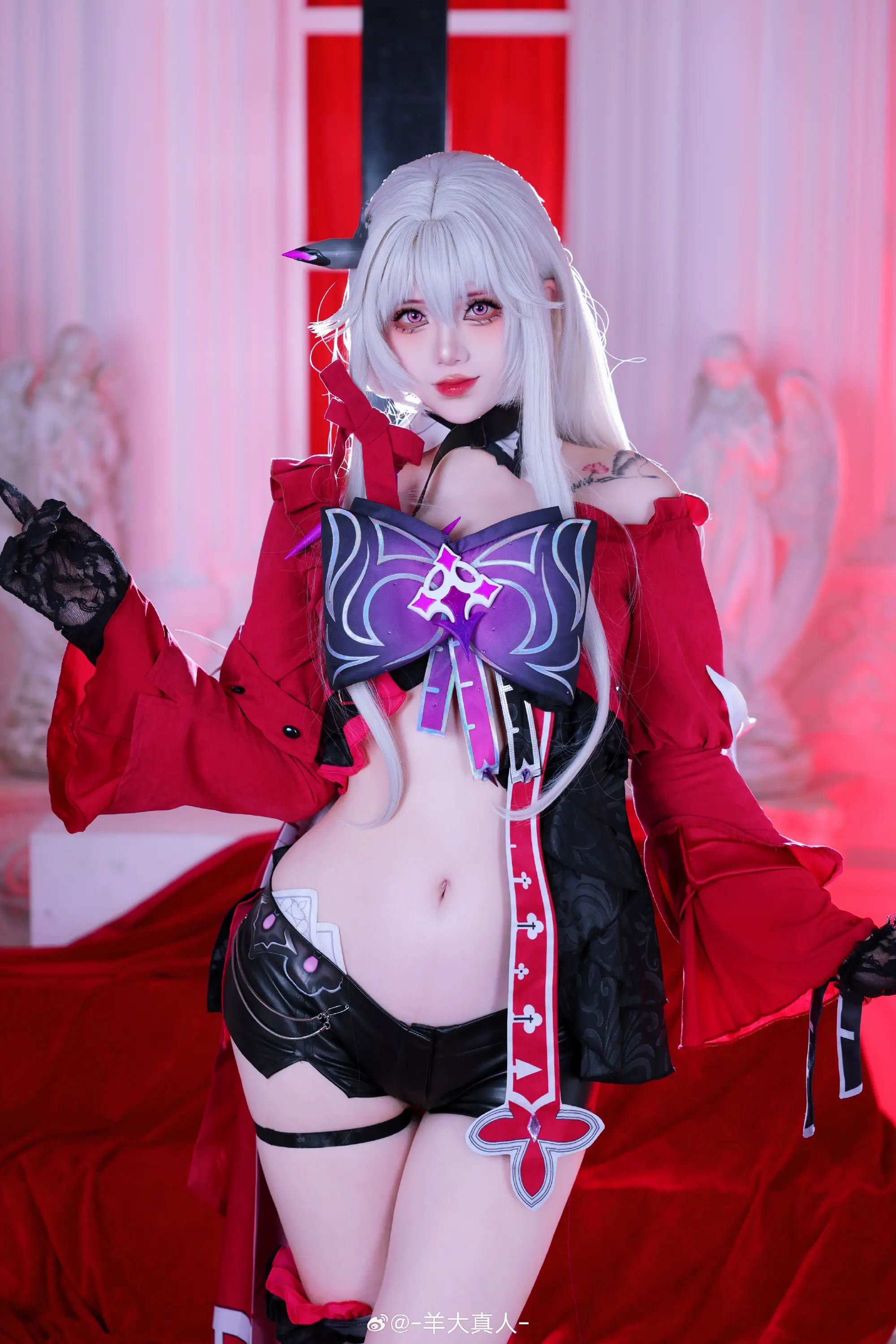 COSPLAY 统统臣服于我吧~！崩坏3 瑟莉姆@-羊大真人--公众号小姨ai