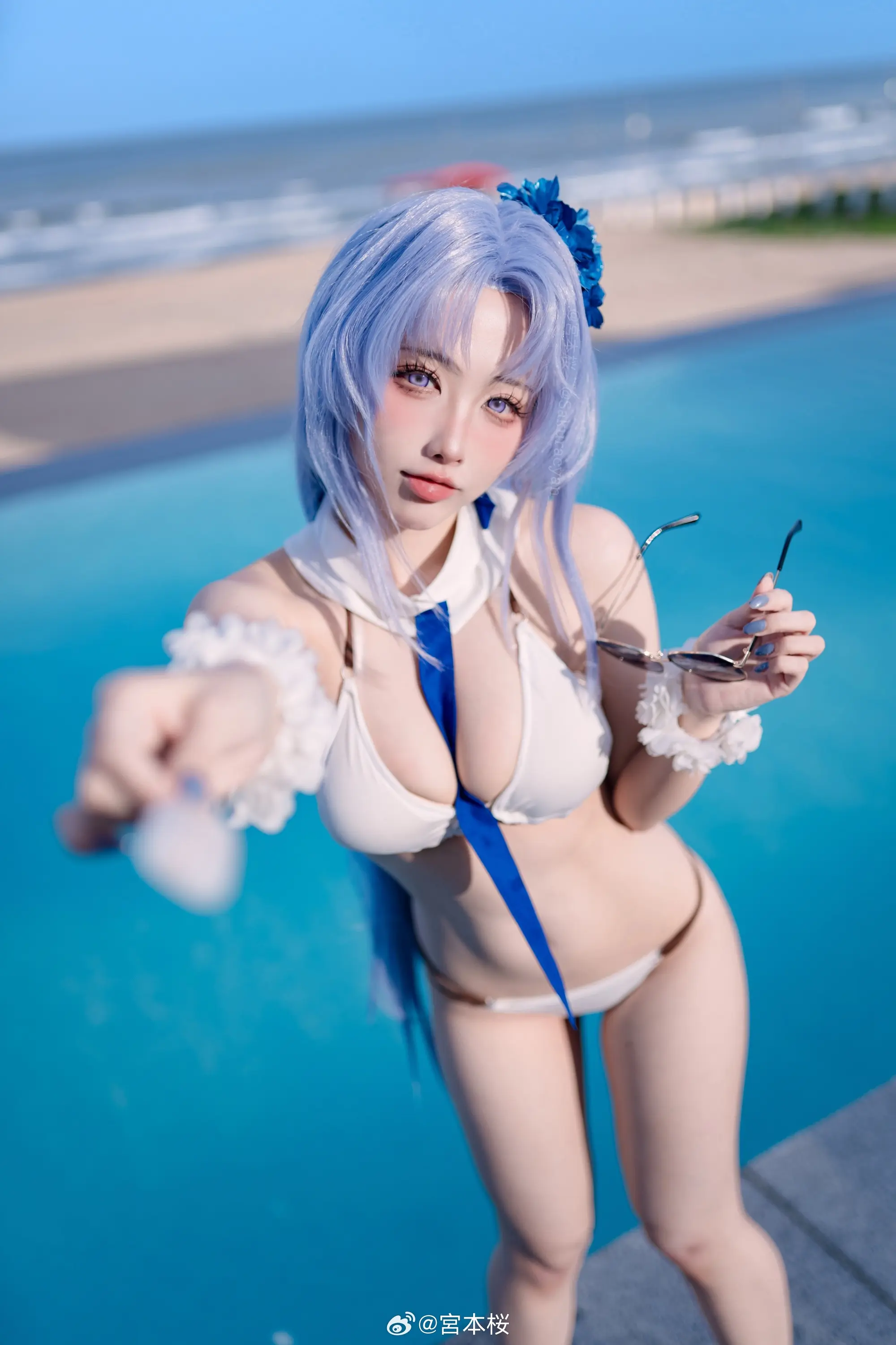 COSPLAY 阿尔萨斯和平时的感觉不太一样……？ 碧蓝航线 阿尔萨斯@宮本桜-公众号小姨ai