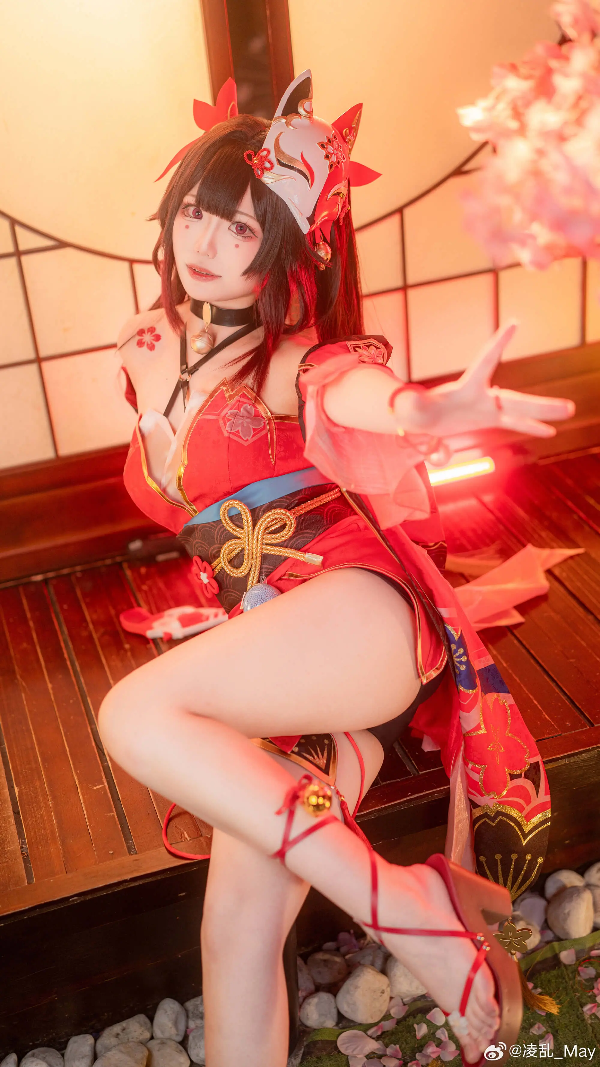 COSPLAY 不要发愣嘛~亲爱的，你要找的花火在~这~里~哦~ 崩坏：星穹铁道 花火@凌乱_May-公众号小姨ai