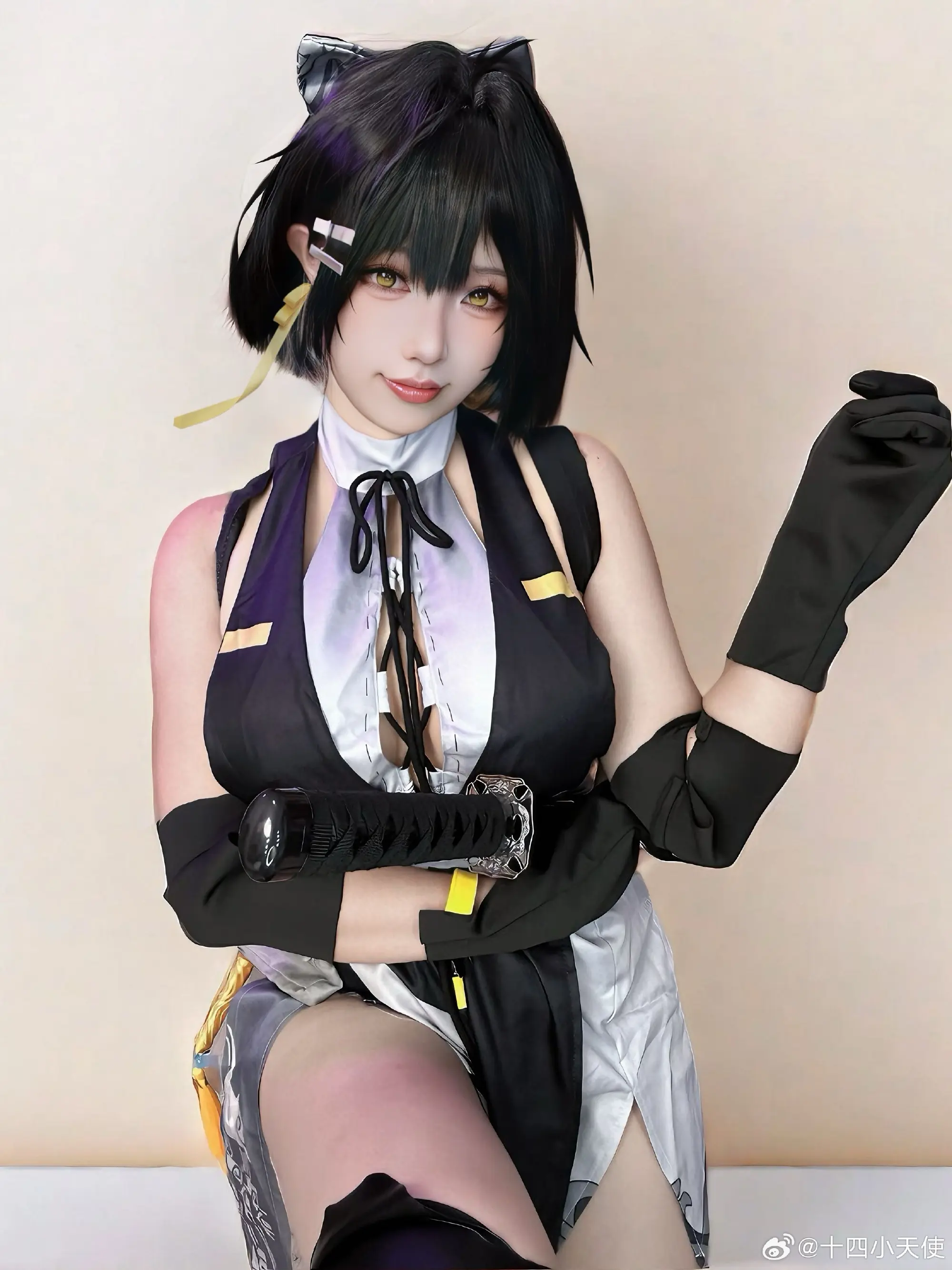 COSPLAY 我看这漂泊者也是风韵犹存 鸣潮 漂泊者@十四小天使-公众号小姨ai