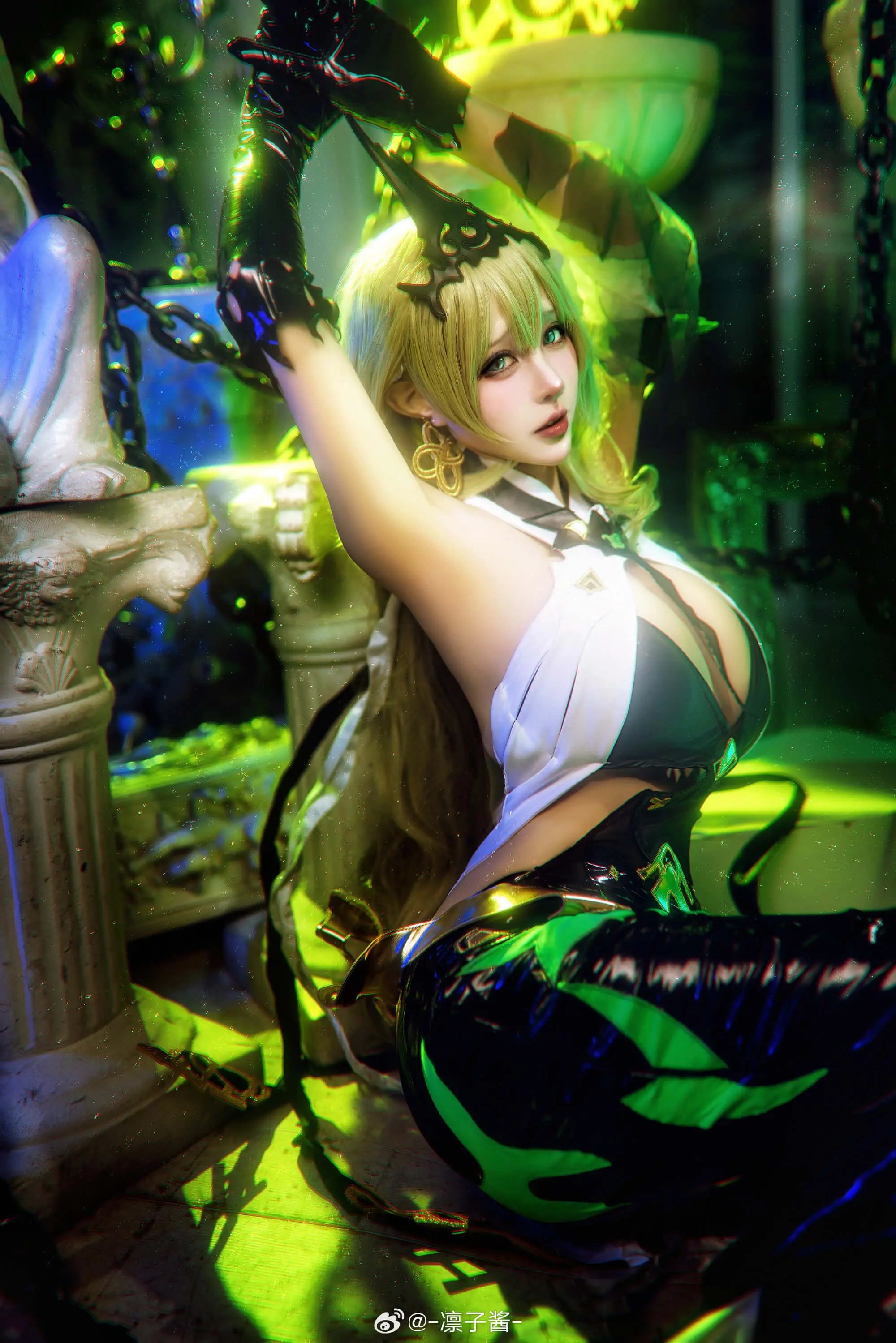 COSPLAY  来吧～小白鼠～ 梅比乌斯@-凛子酱--公众号小姨ai
